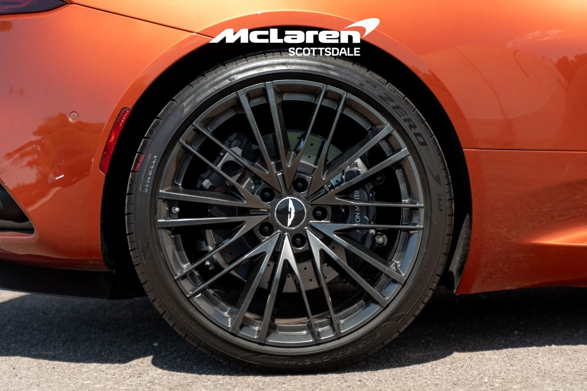 mph018_1085519500_Used_2020_ASTON_MARTIN_DBS_Superleggera_1756222308_a24dfe3972