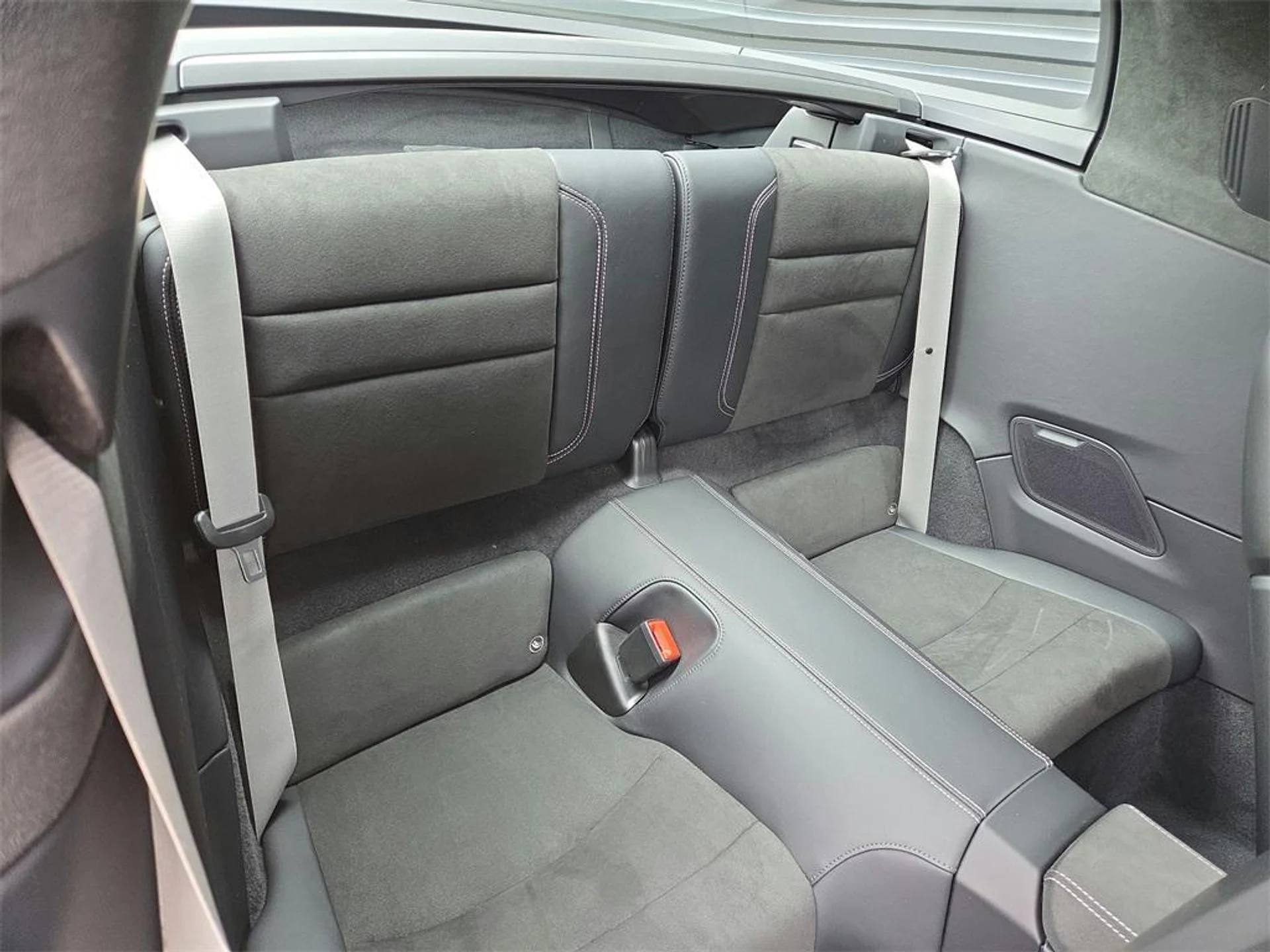 mph018_1087244940_Kw9mj_AP_73_Cisj_A_Fg_Ekv_Rc3_EA_9_I_b69ef955a8