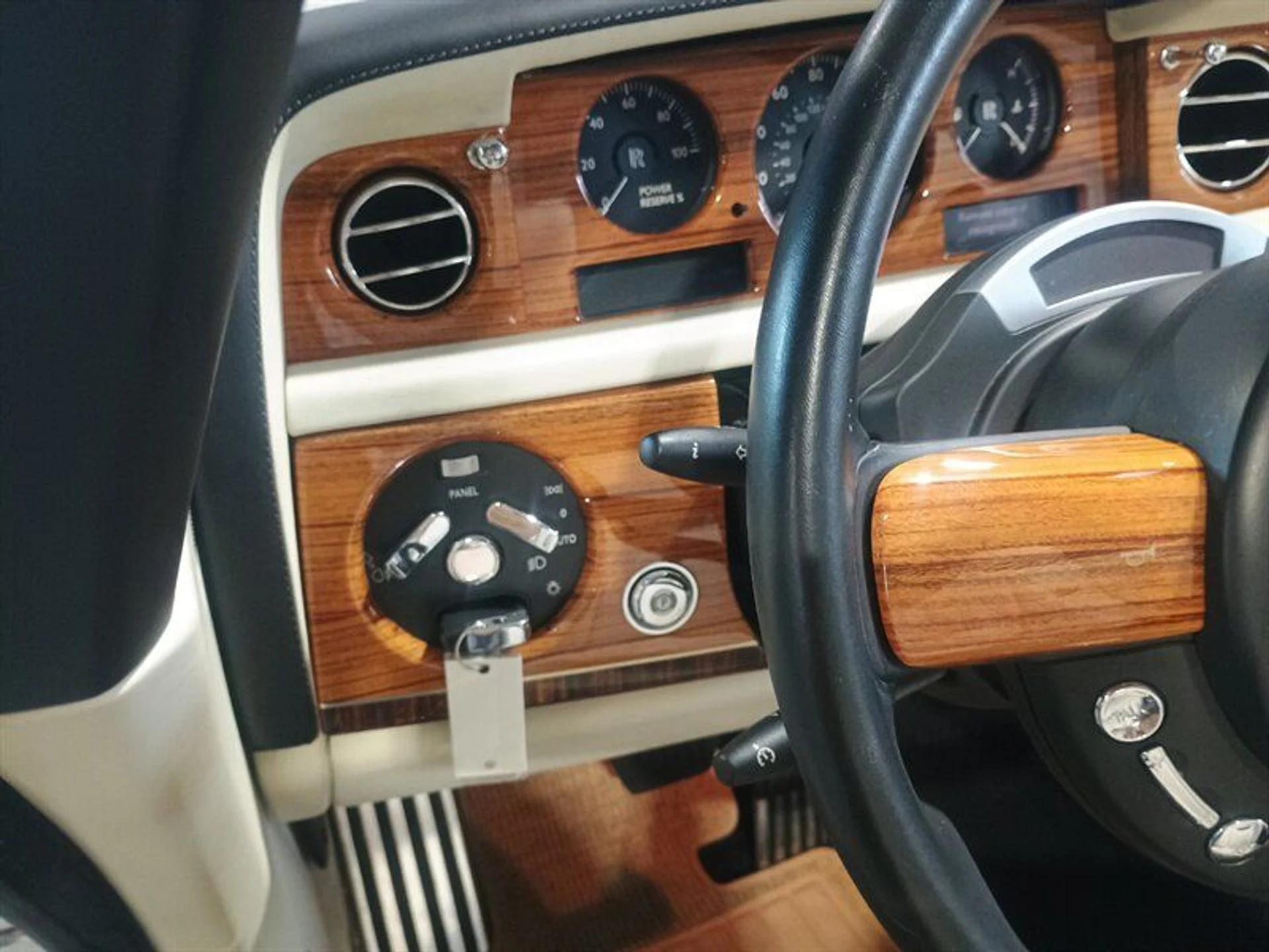 mph018_1096481131_8c63a64556_800_0b8bcdd324