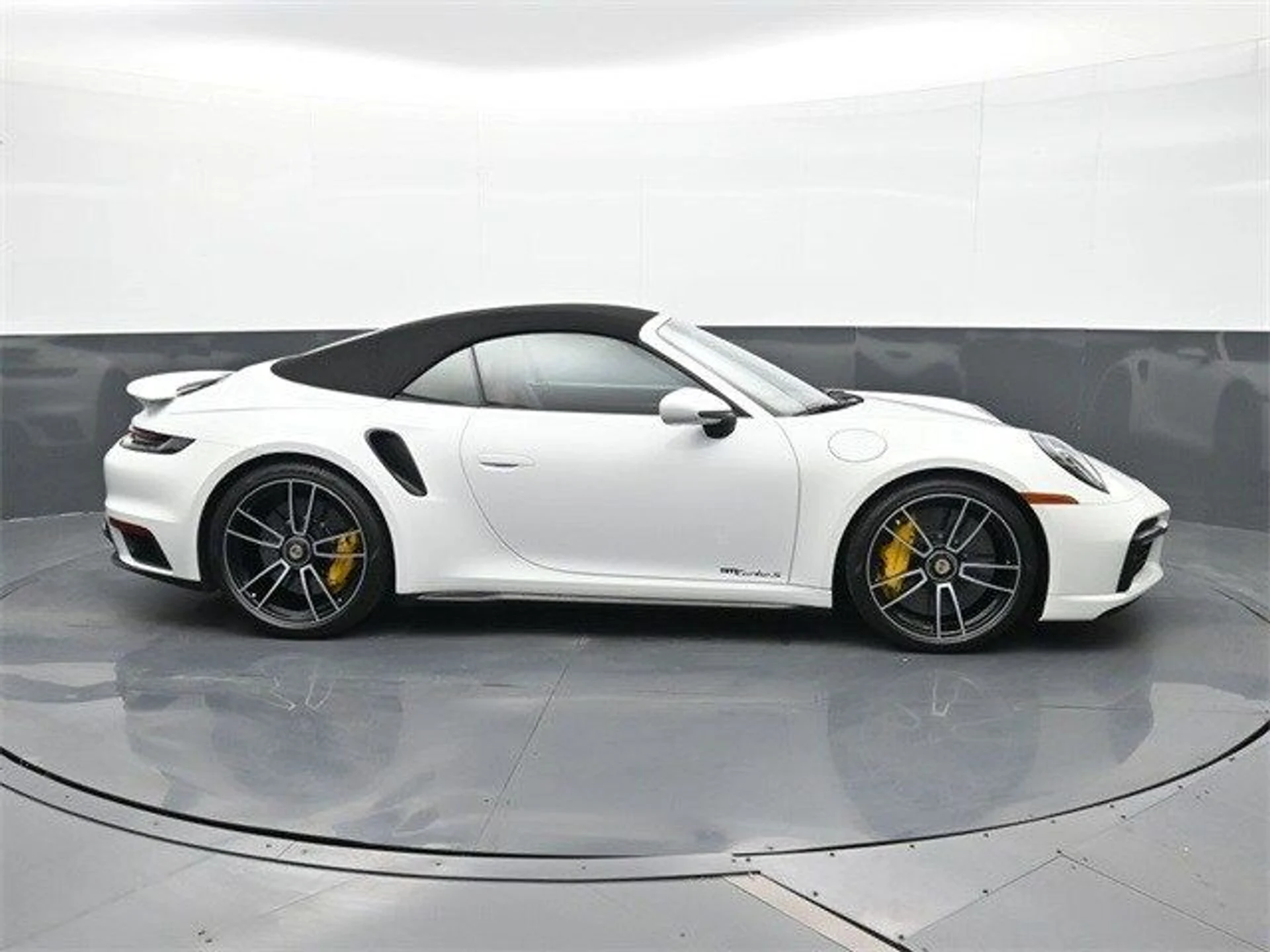 mph018_1099551851_5ea4af2d447f81116cbdc4a6513dcbd9x_ea66b81531