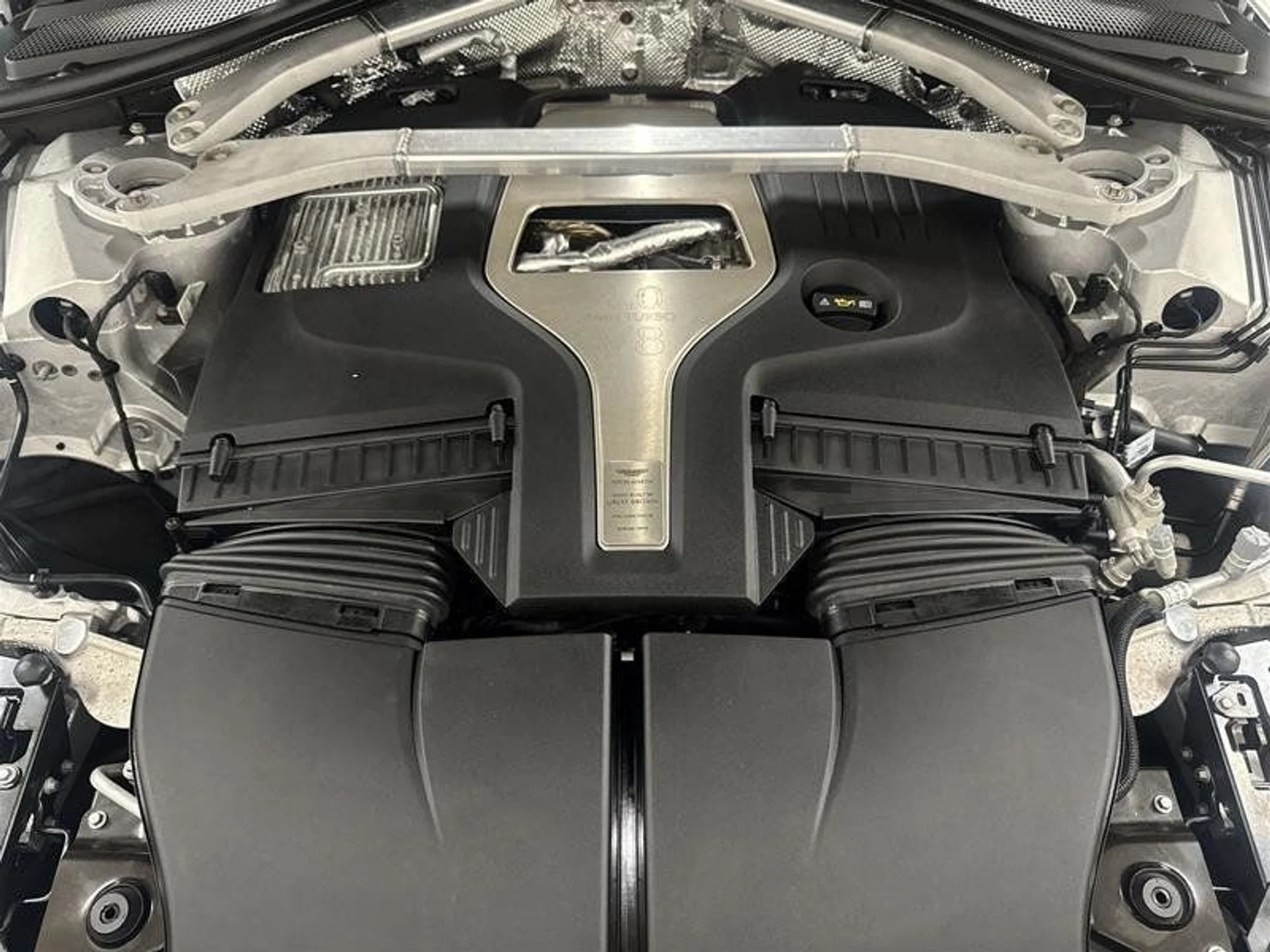 mph018_1103395370_37336024_05694_yqt35lwd_2c15a2943f