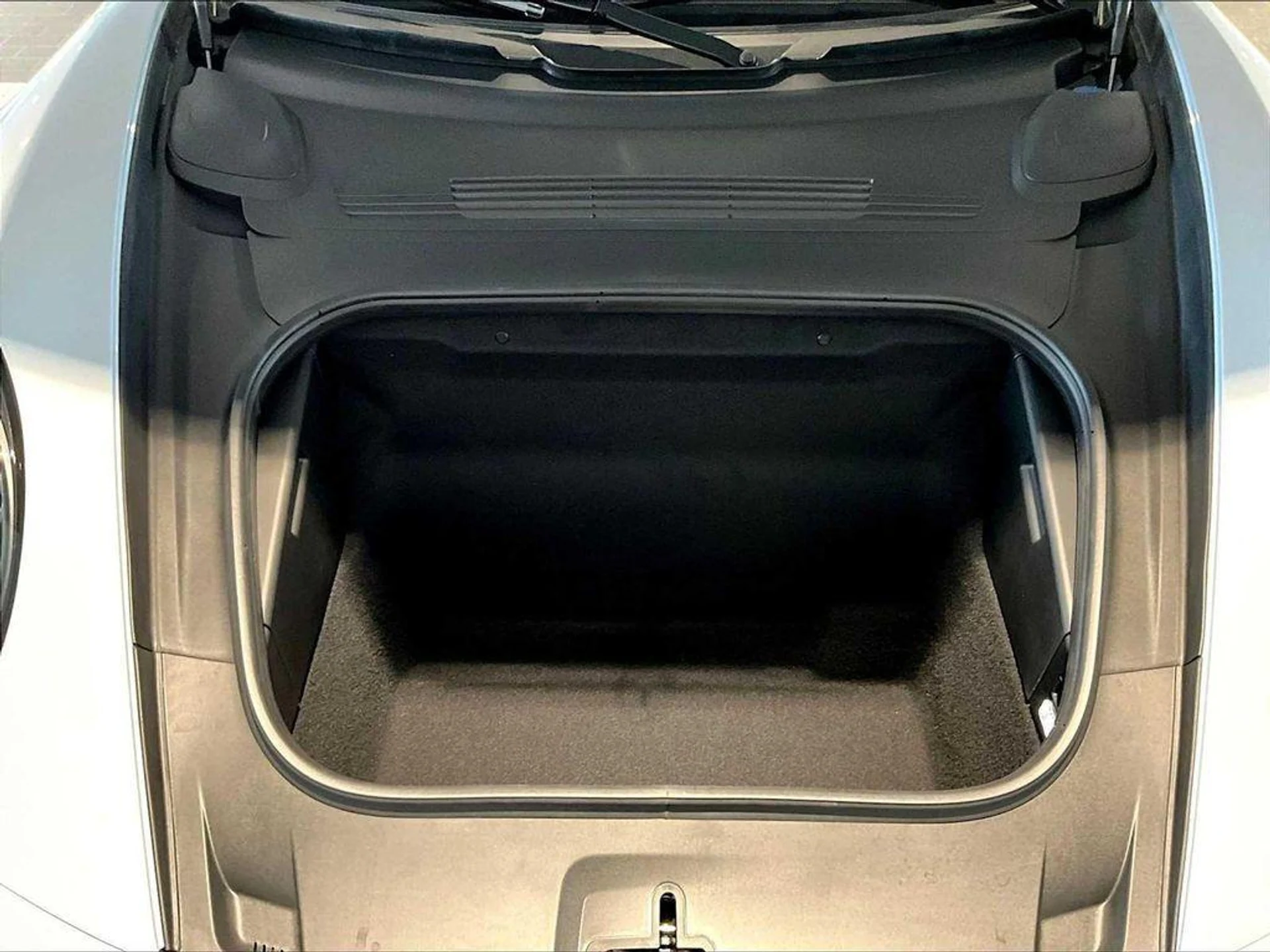 mph018_1106426858_YNX_3lb_G6_6oxb_Pt_Hl9_G_Jh611_Dp8_662f27ffdb