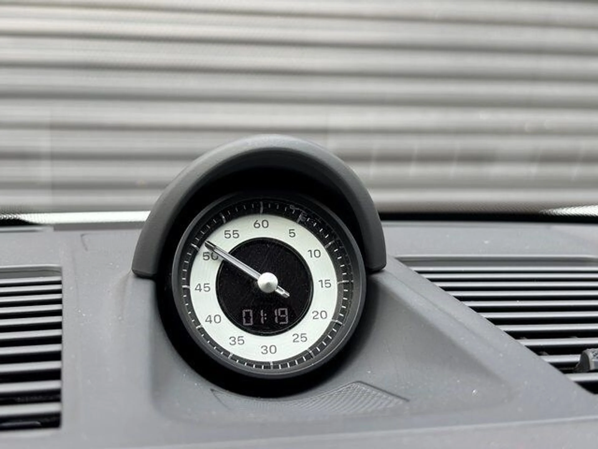 mph018_1115197168_c1db3ed435e20bd0b47ff1cb257d145ex_f5727d3173