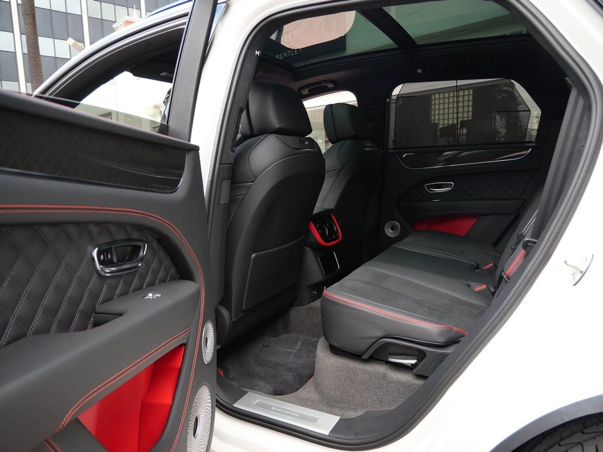 mph018_1124222645_65e5d4500cf2947f00ef7bc641a38c2bx_e04fe15070