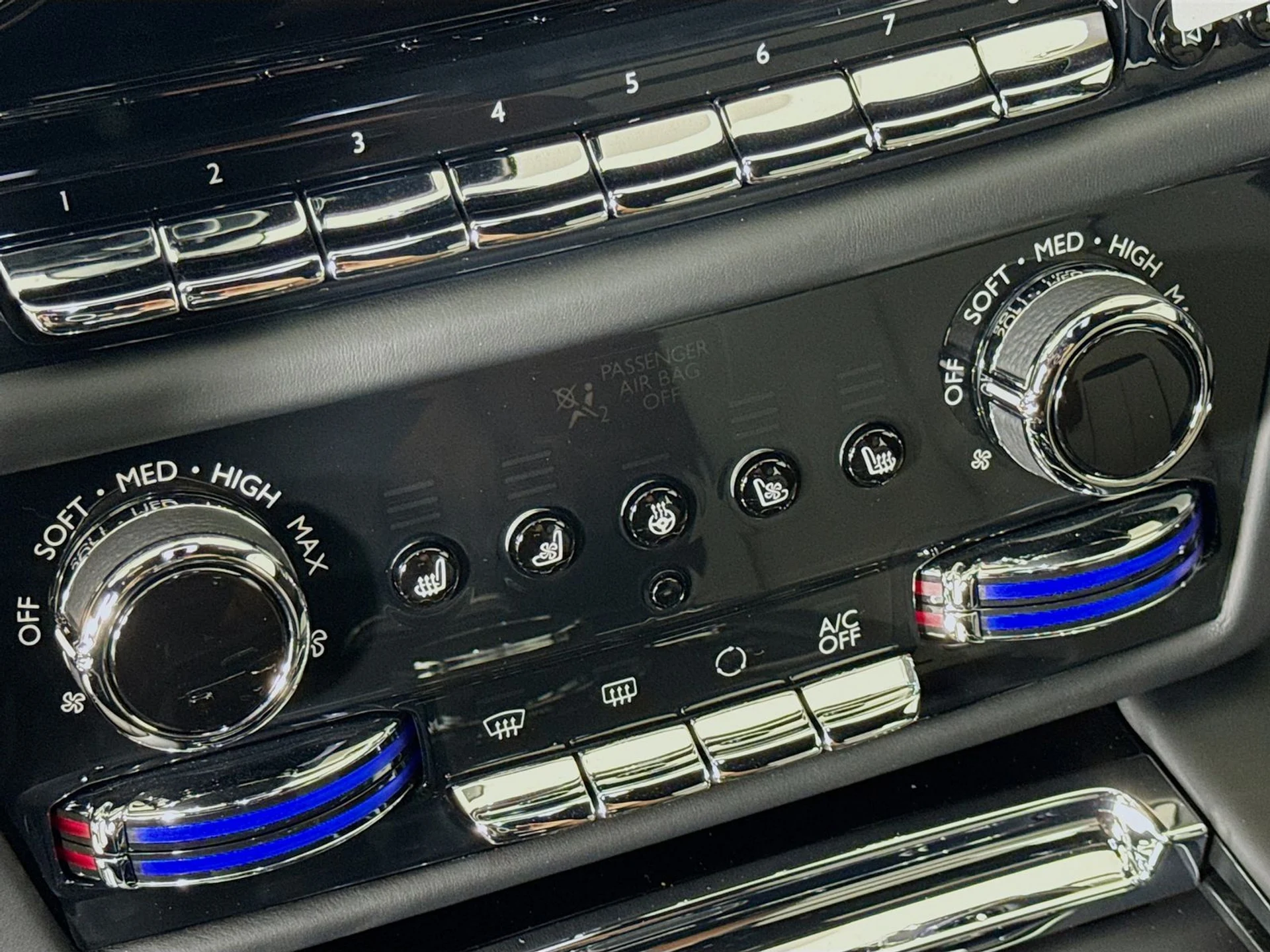 mph018_1127256280_99e99050d217c03b30b4c5b69ea7a427x_ed6fbdc27d