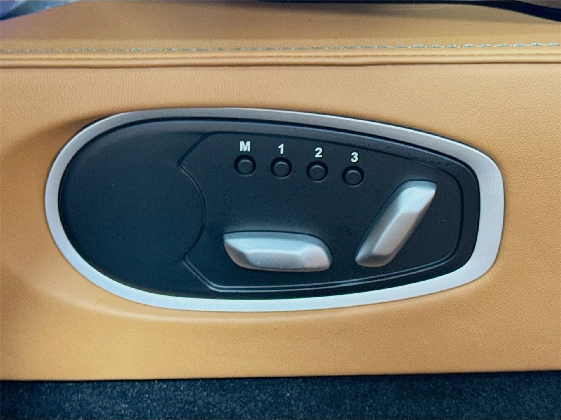 mph018_1131601185_3f085771a6a4eb79bfce16f2dd7ae98bx_bd91cc2c78