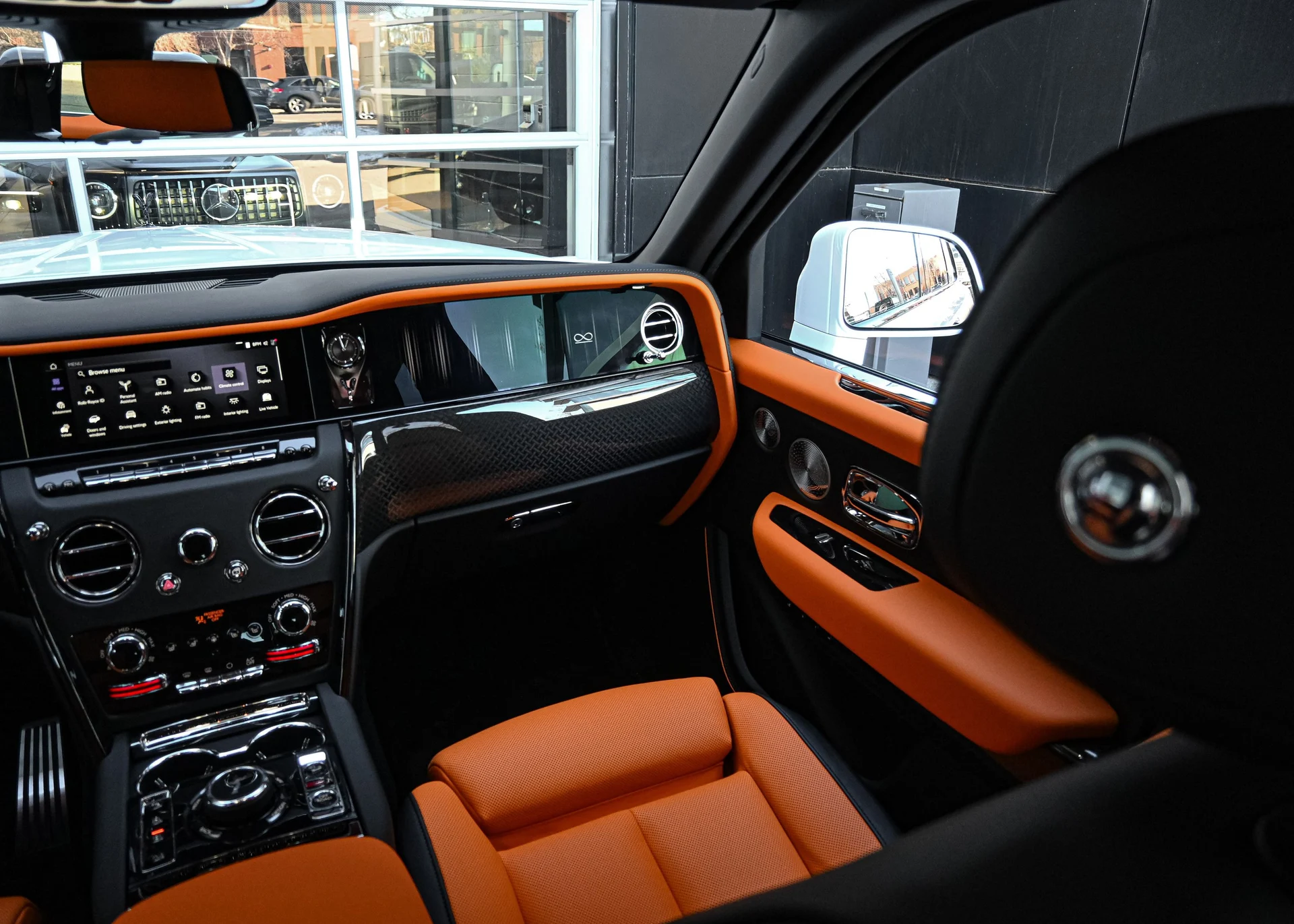 mph018_113712962_99ac3eb2_410c_49f2_a8d9_975eba9a54e5_0a04140e1e