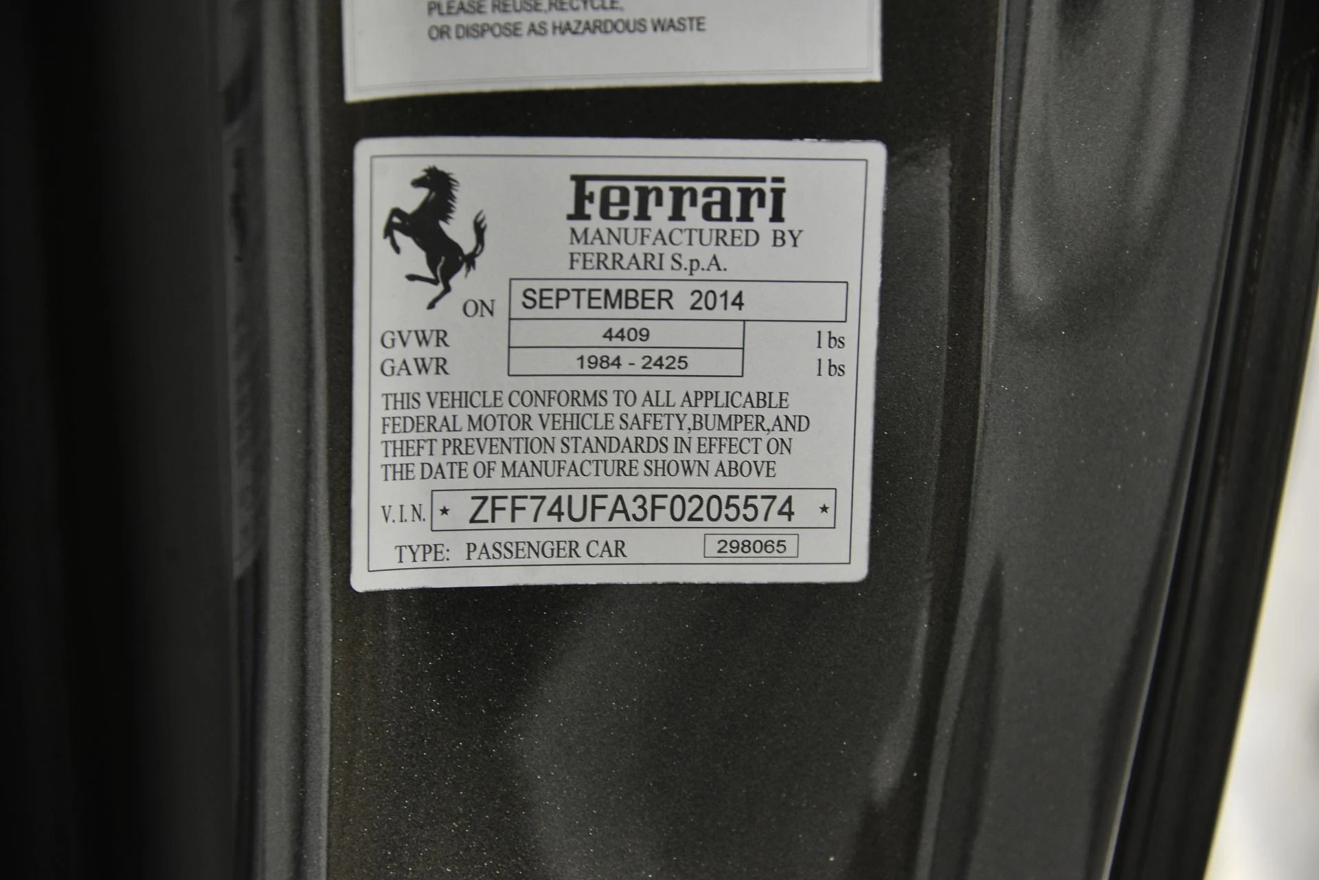 mph018_1138649183_Used_2015_Ferrari_F12berlinetta_1756410303_bf08b22785