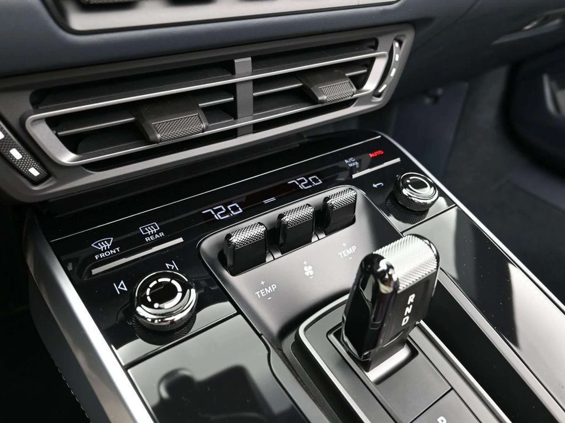 mph018_1150022314_Je7_OO_3_C9z_Mz_A0vdh_Cc3_S2zk_O_Oro_2772548be2