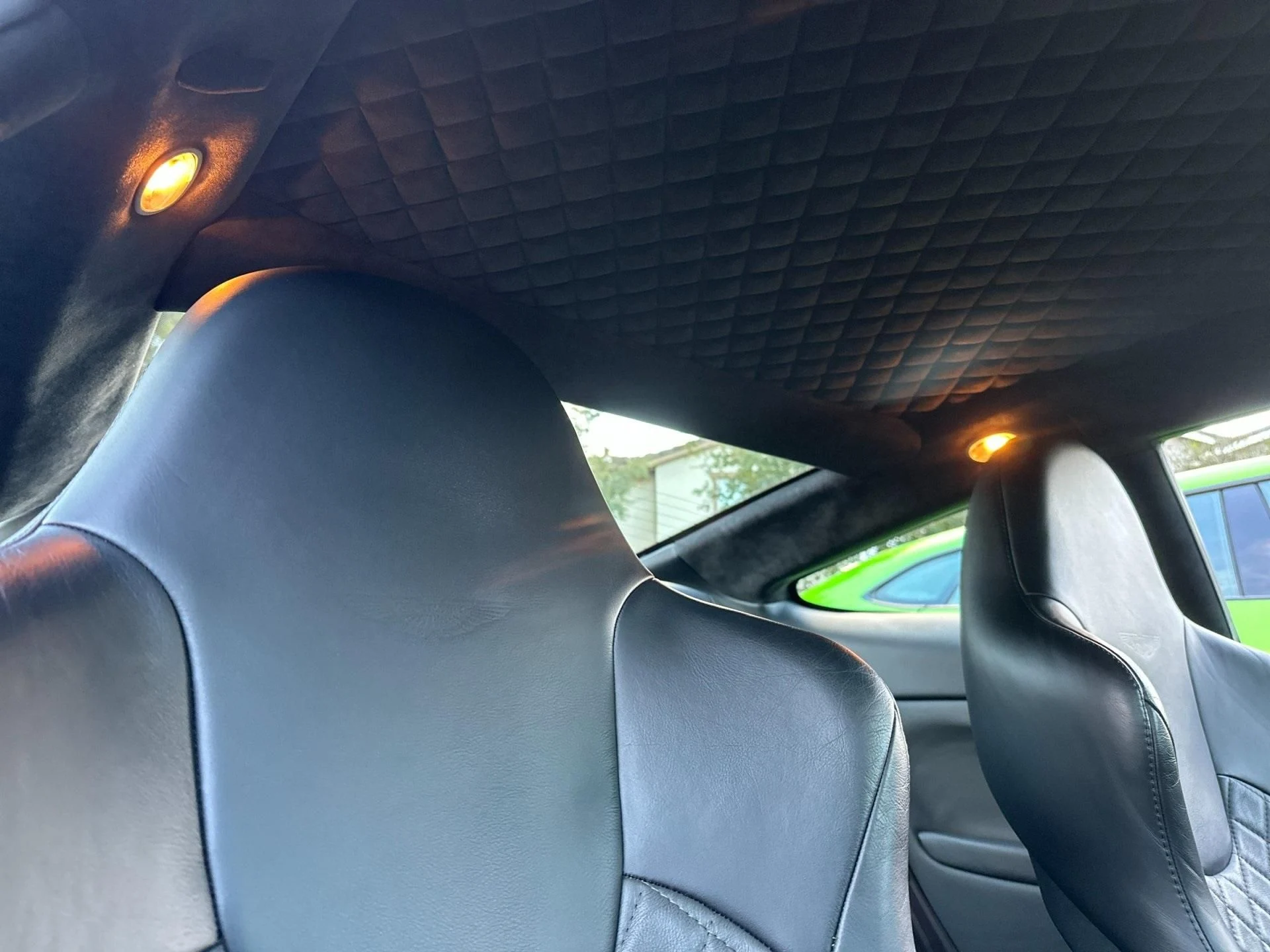 mph018_1150488402_Used_2006_Aston_Martin_Vanquish_S_1763564998_242a6c45ea