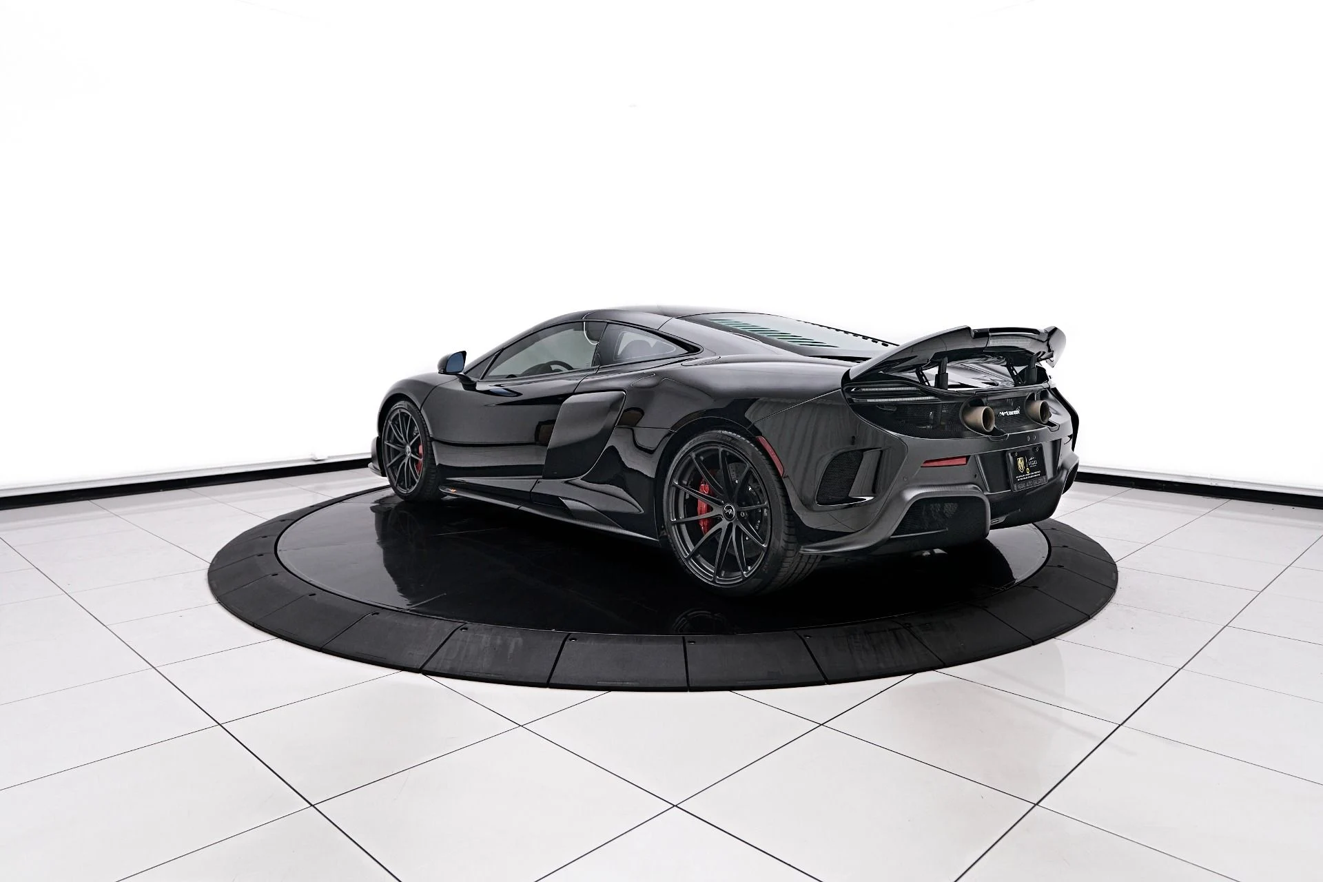 mph018_1156395773_Used_2016_Mc_Laren_675_LT_Base_1756862755_c6f9d194ec