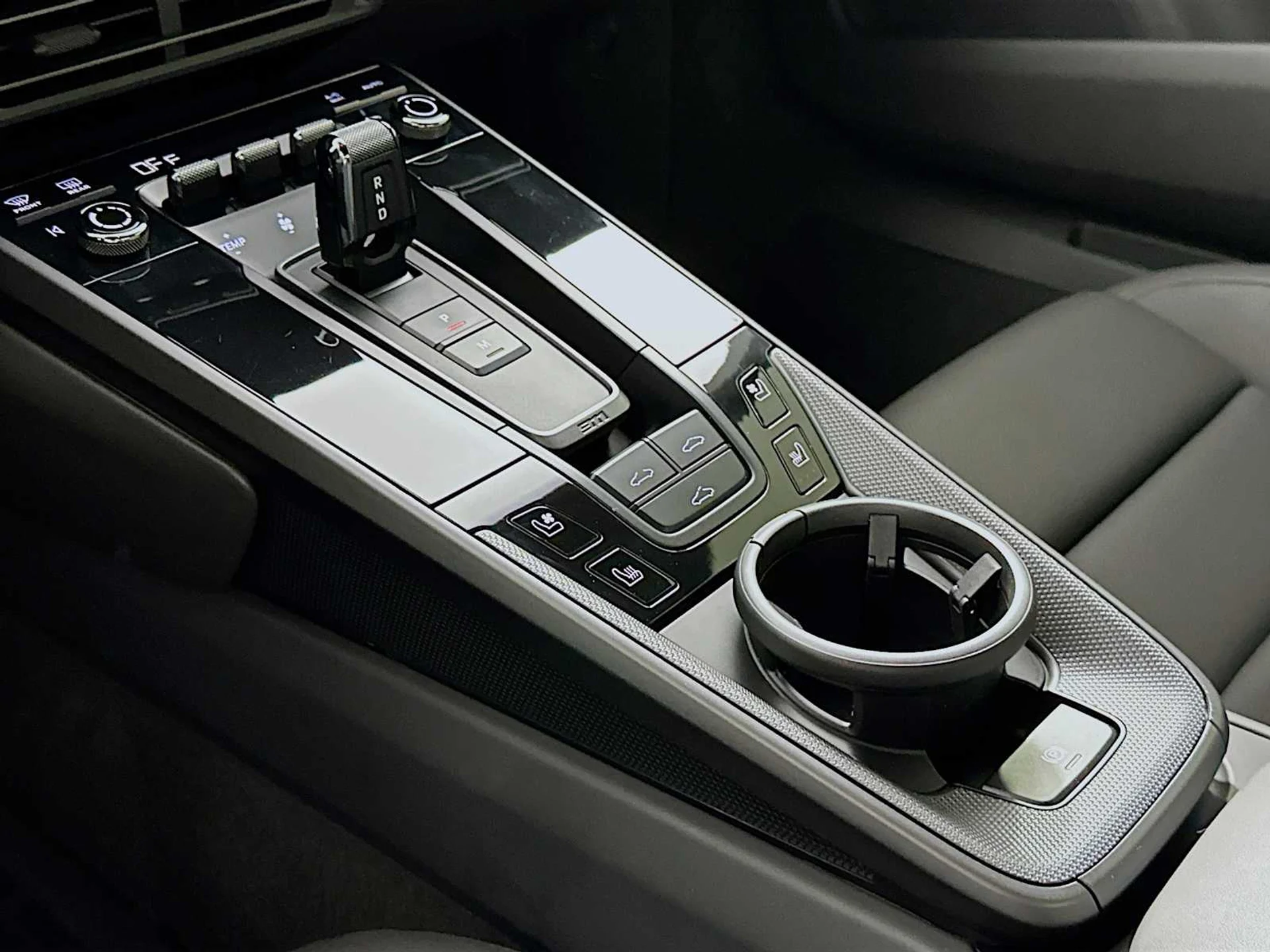 mph018_115718299_718bb274fb626295e04f1f2dc6d7fb25_82c14fa494