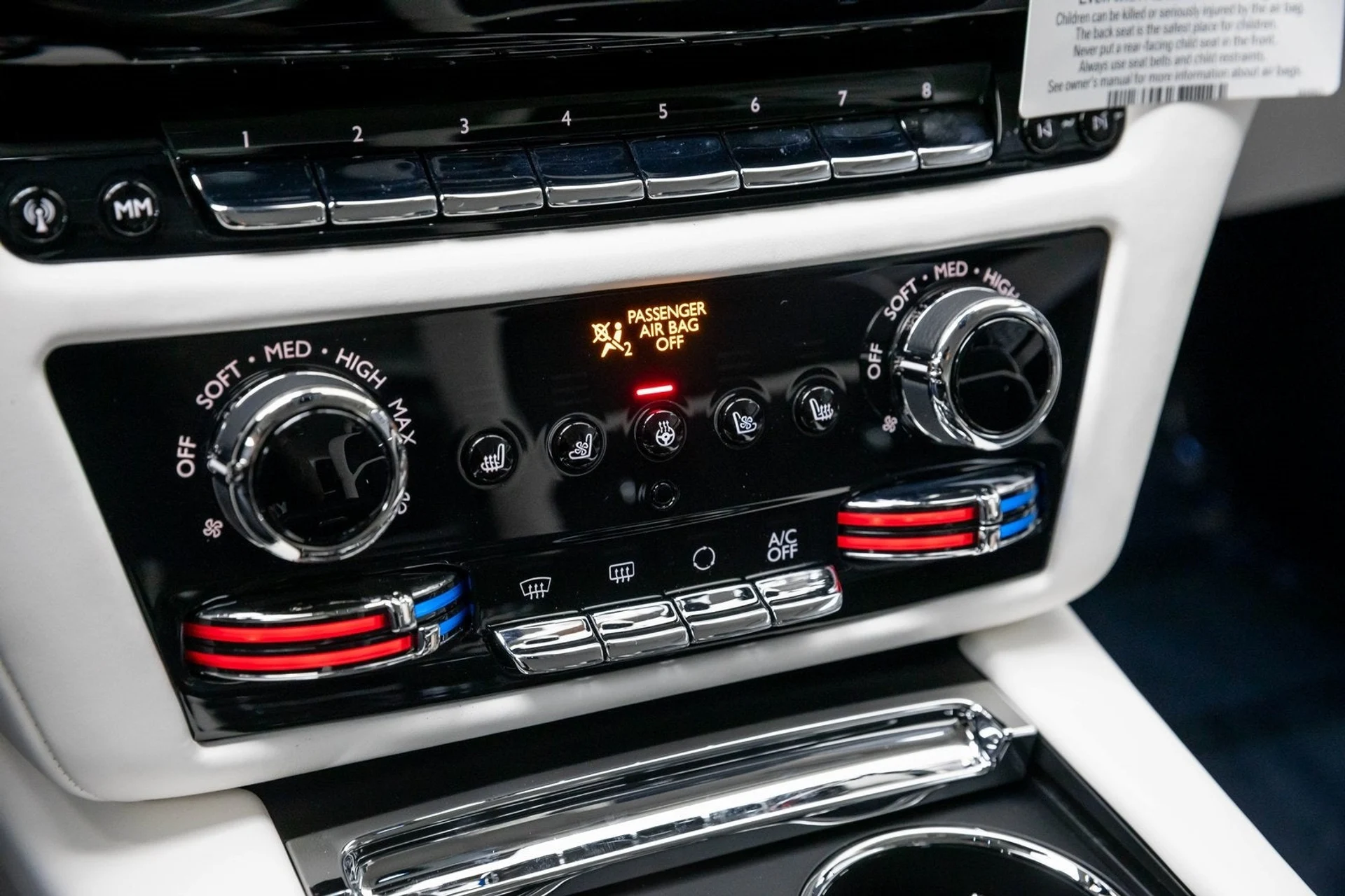 mph018_1162672822_19_51cdc88009