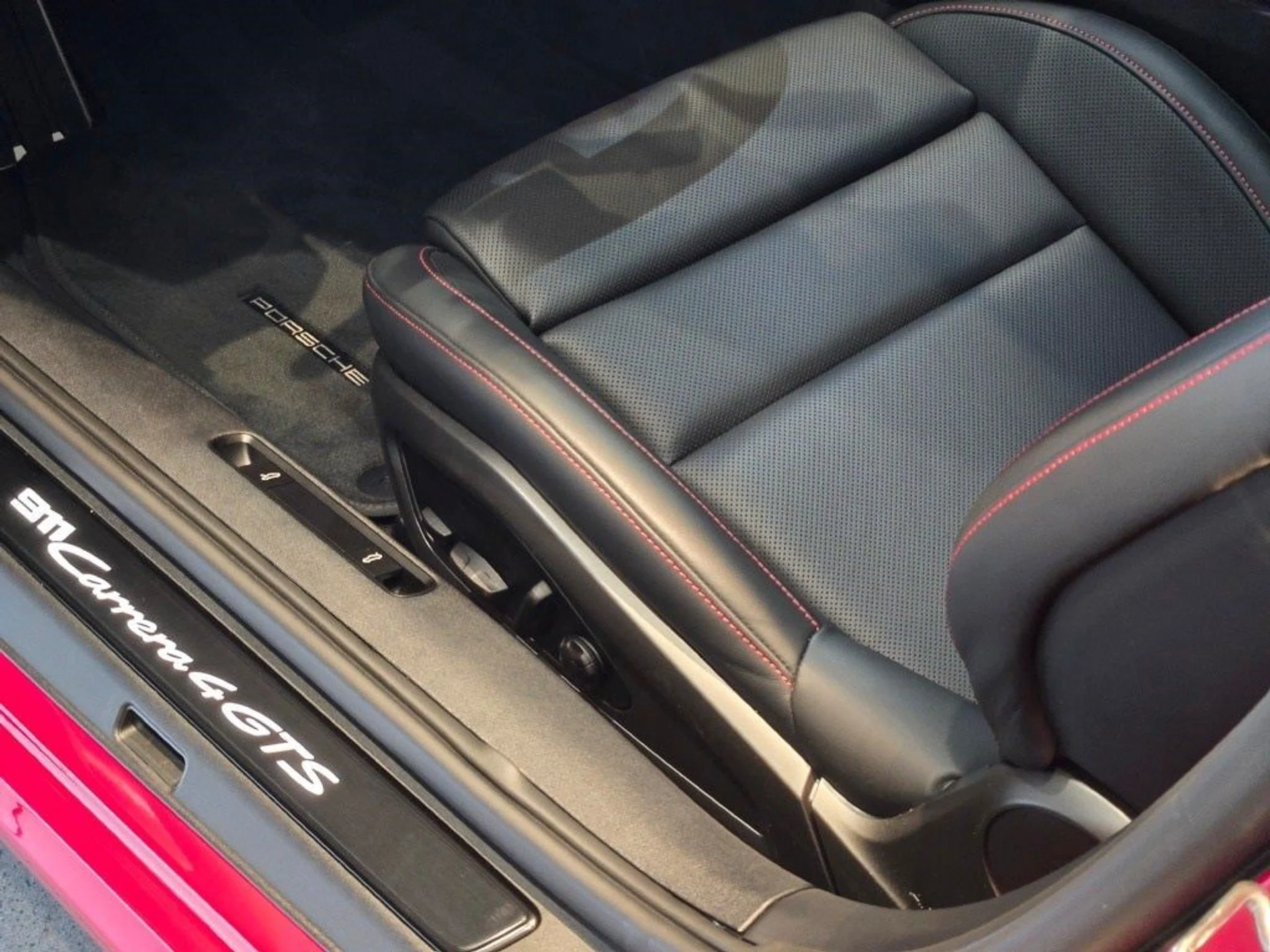 mph018_1164621843_19_cae65b6e86