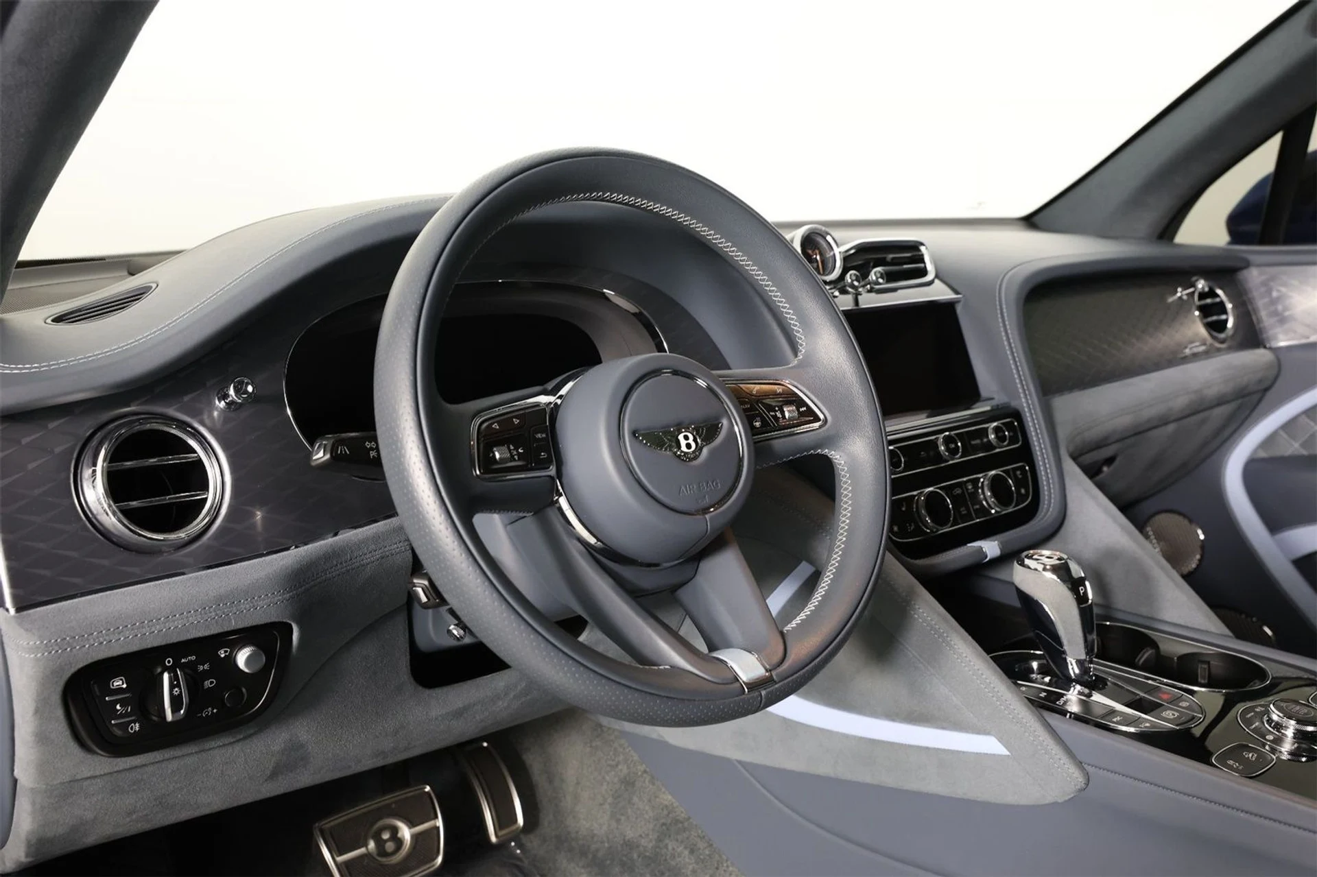 mph018_1171587496_c34faba6ddee3a6dba57b936faea1e1c_2bc9a08d53