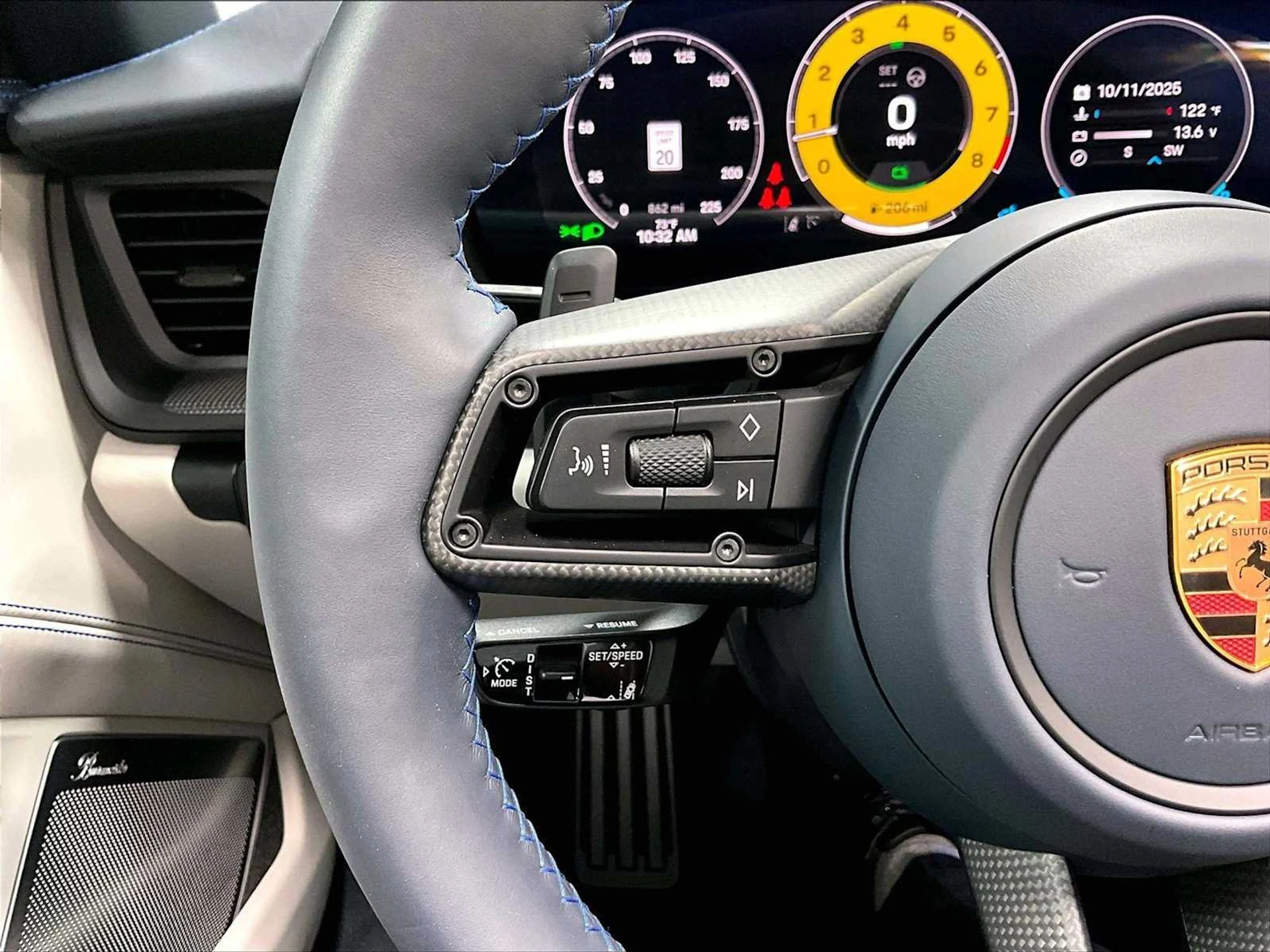 mph018_1181381792_e78849df596e8859ccd3edd97d9438e3x_e19048854e