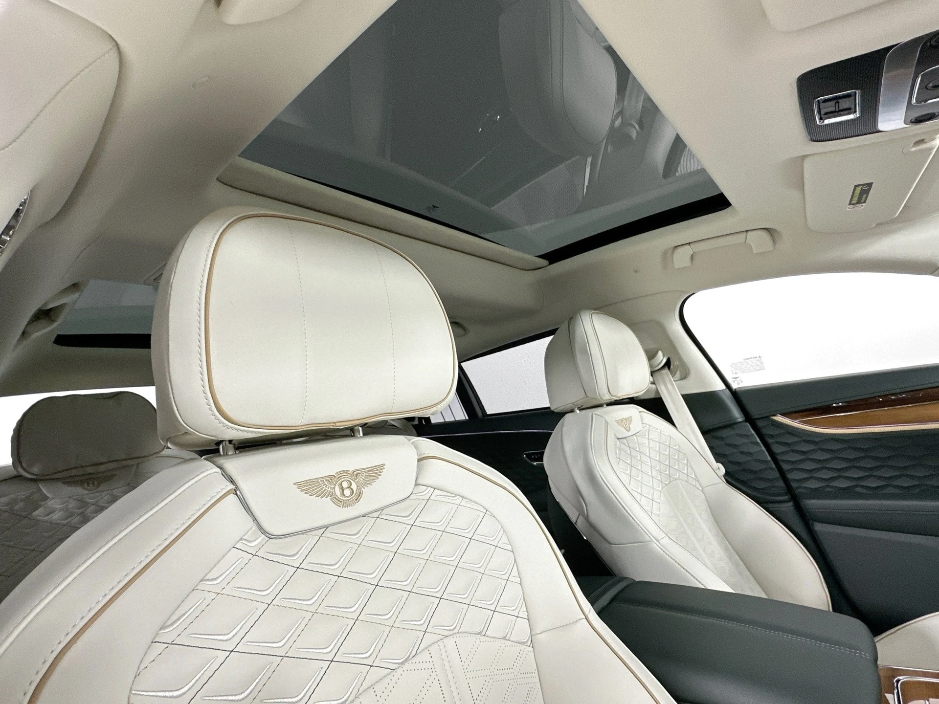 mph018_1185010803_19_7c6df5c458