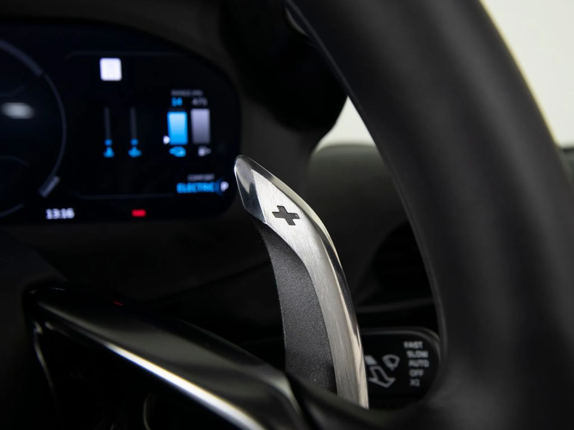 mph018_1185736207_9ac8d907cc8aaee8faf2499d1114a008x_3214417522