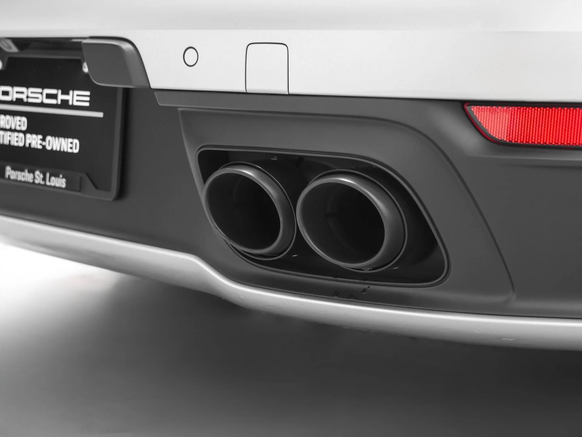 mph018_1192275750_19_925b8adcad