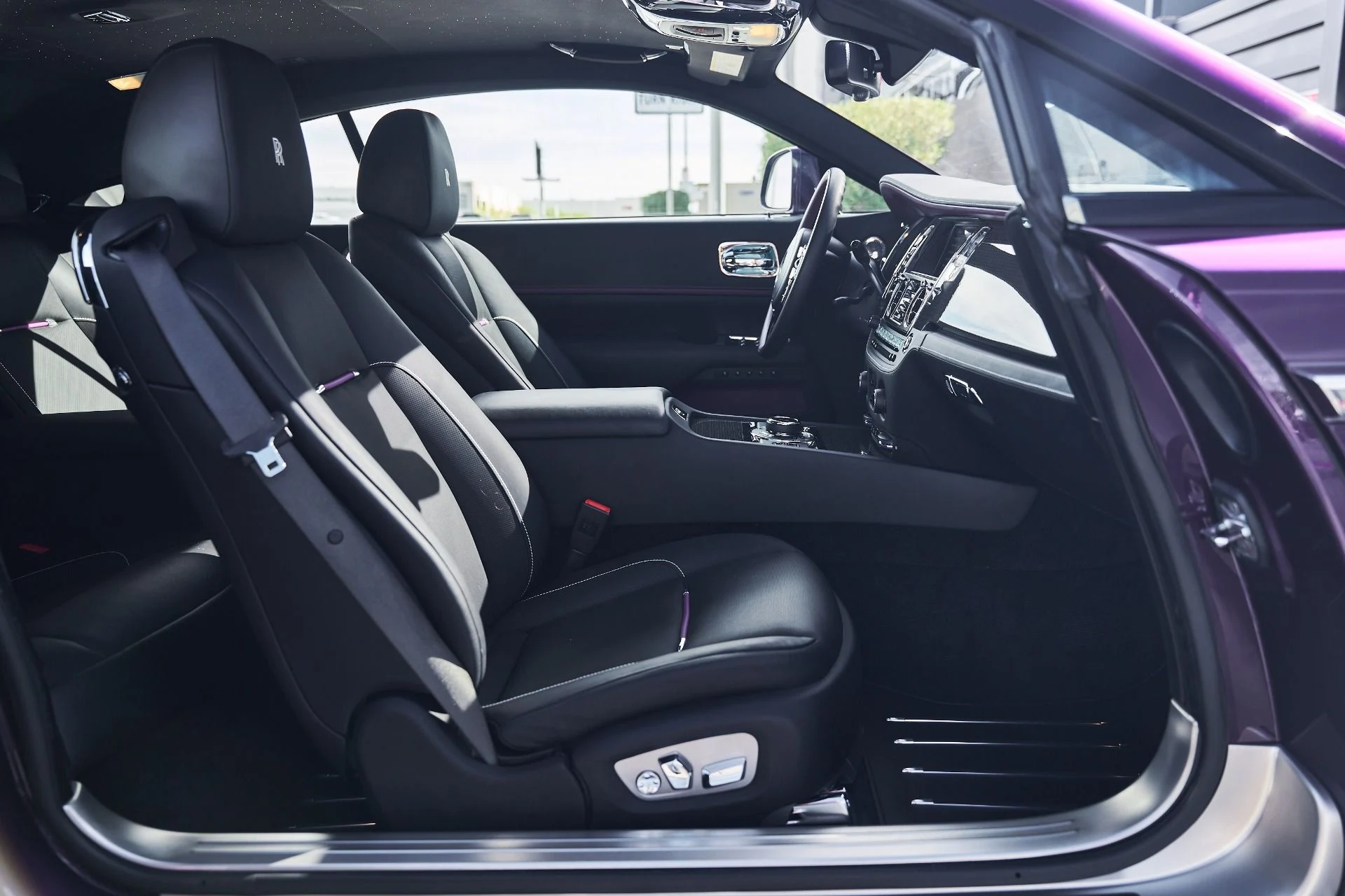 mph018_1192440235_Used_2020_Rolls_Royce_Wraith_Base_1774310765_128f71efcb