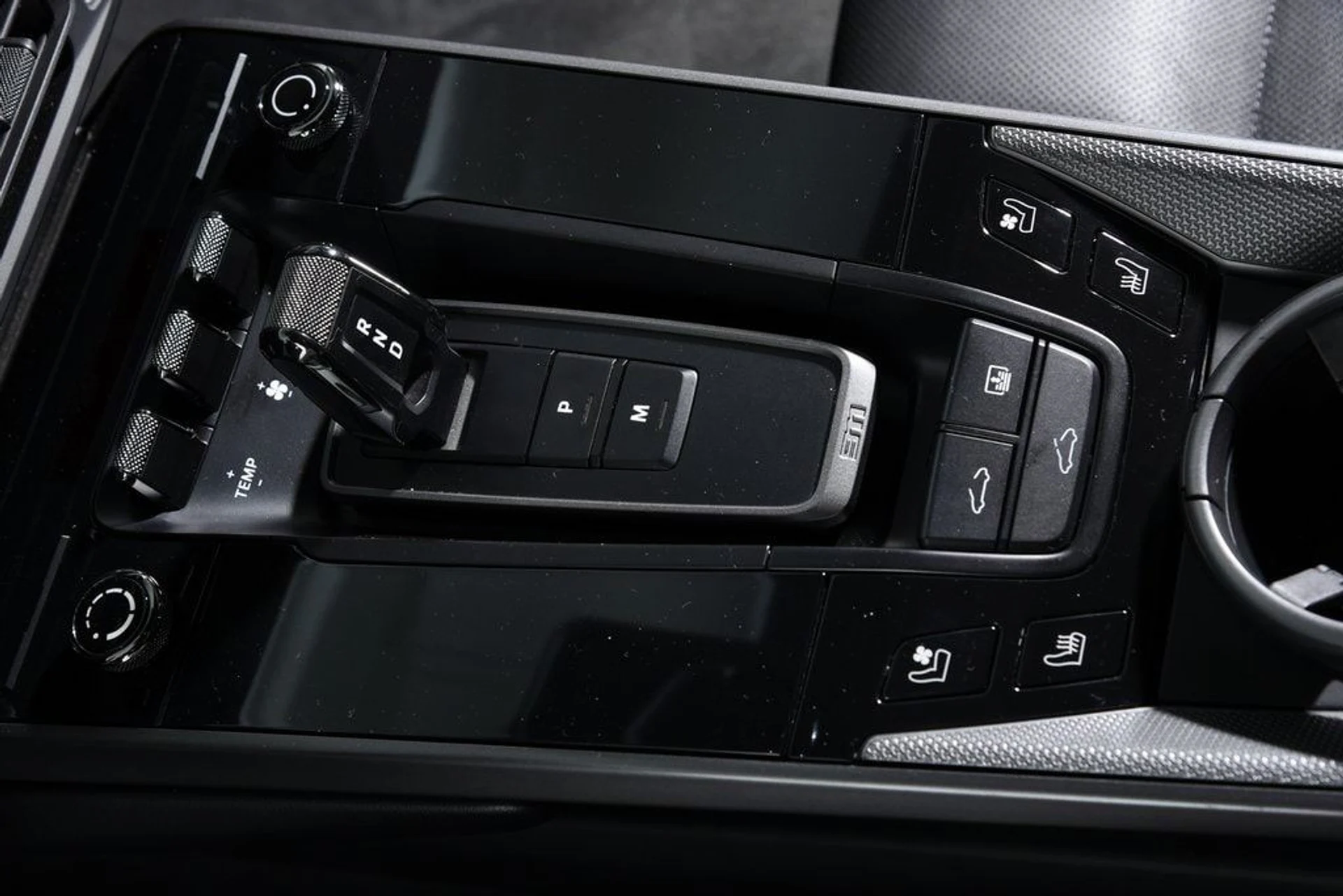 mph018_1197316323_04c83e6670def4cb0e731a523f06d5ddx_15ba50acb9