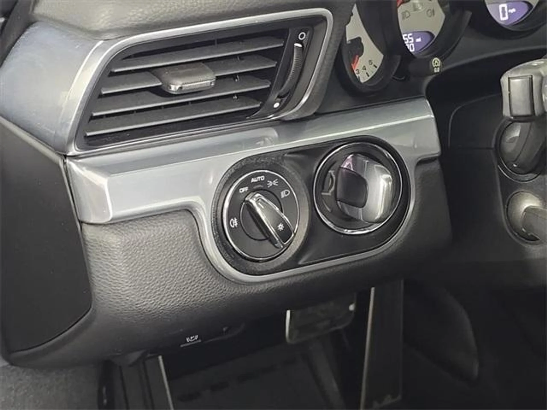 mph018_1197750734_g_Z_5mw_Cgf_W1a_HJS_u70zq9_W5ak_dd33cf3457