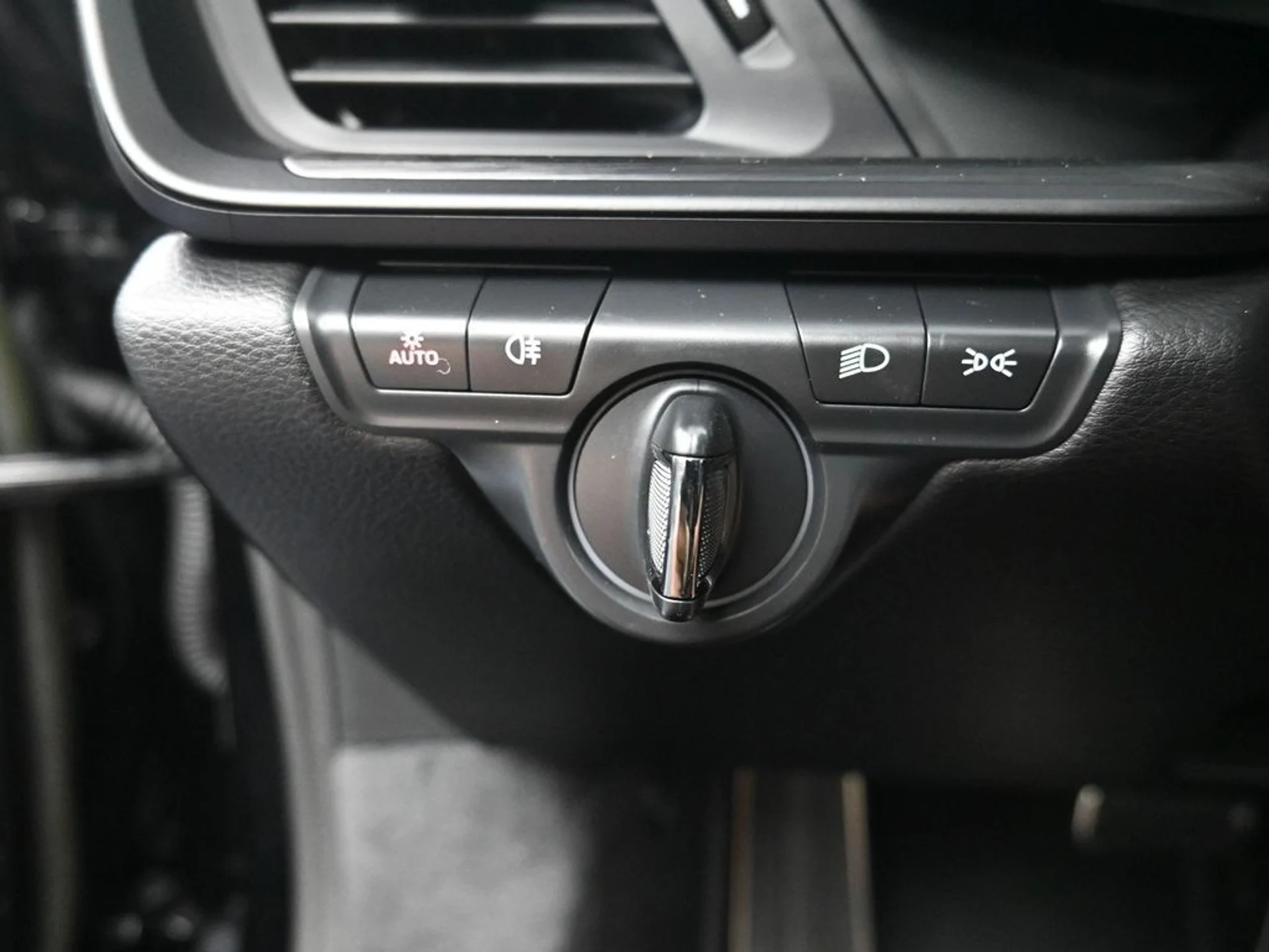 mph018_1199411718_72c26ca54b53c316180088c9cdf2b212_16c40013e9