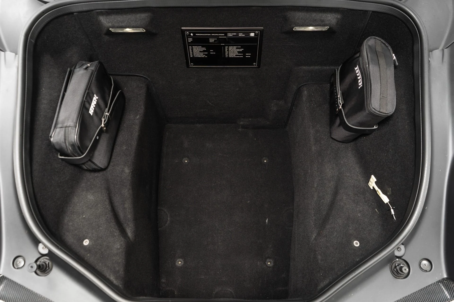 mph018_1203972811_Used_2017_Ferrari_488_Spider_1761946233_0efc0cf7a2