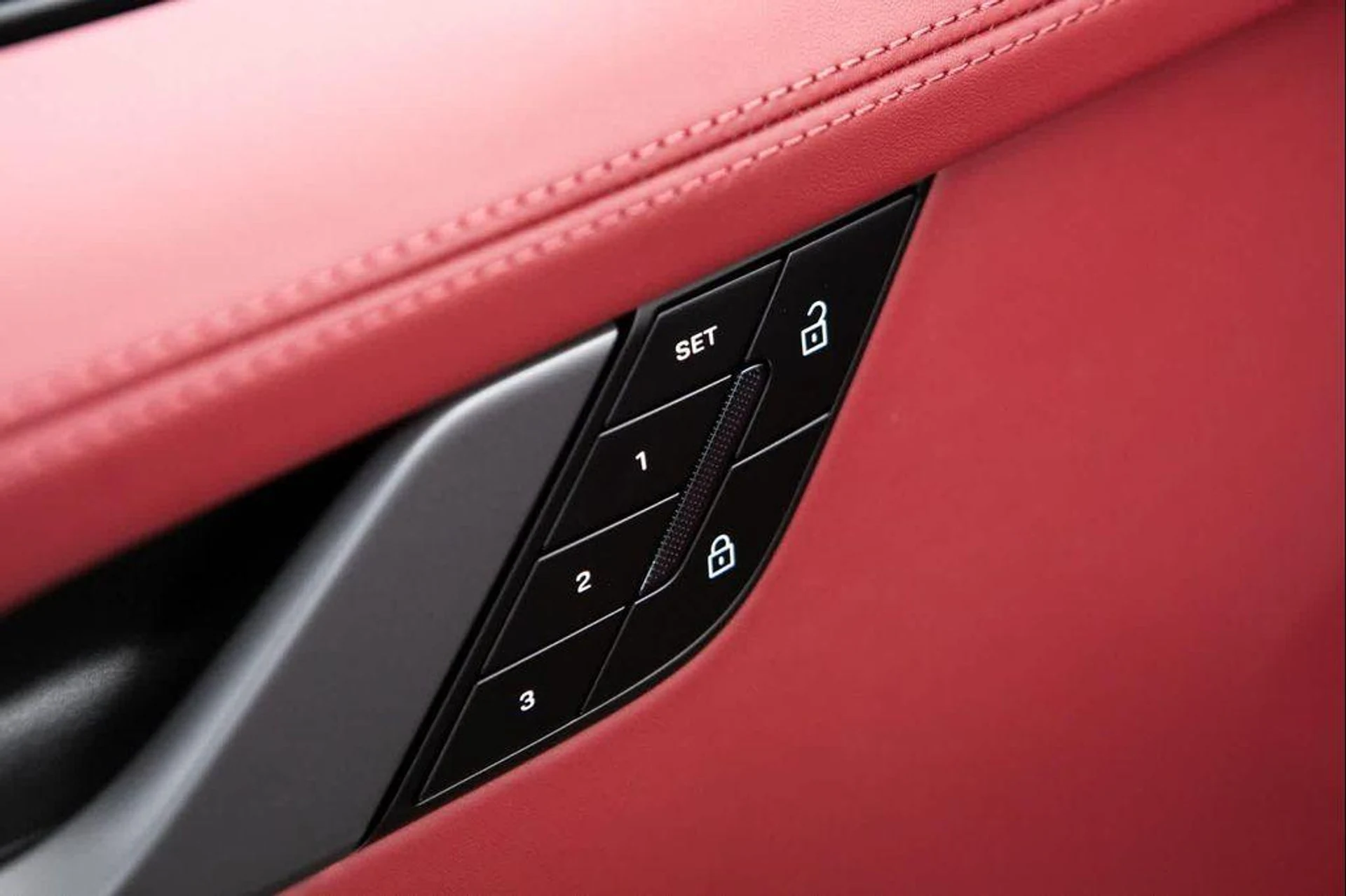 mph018_1205486082_TRH_Ajyqv_9p_Rigmf61ys_Aja_s_7a2973e952