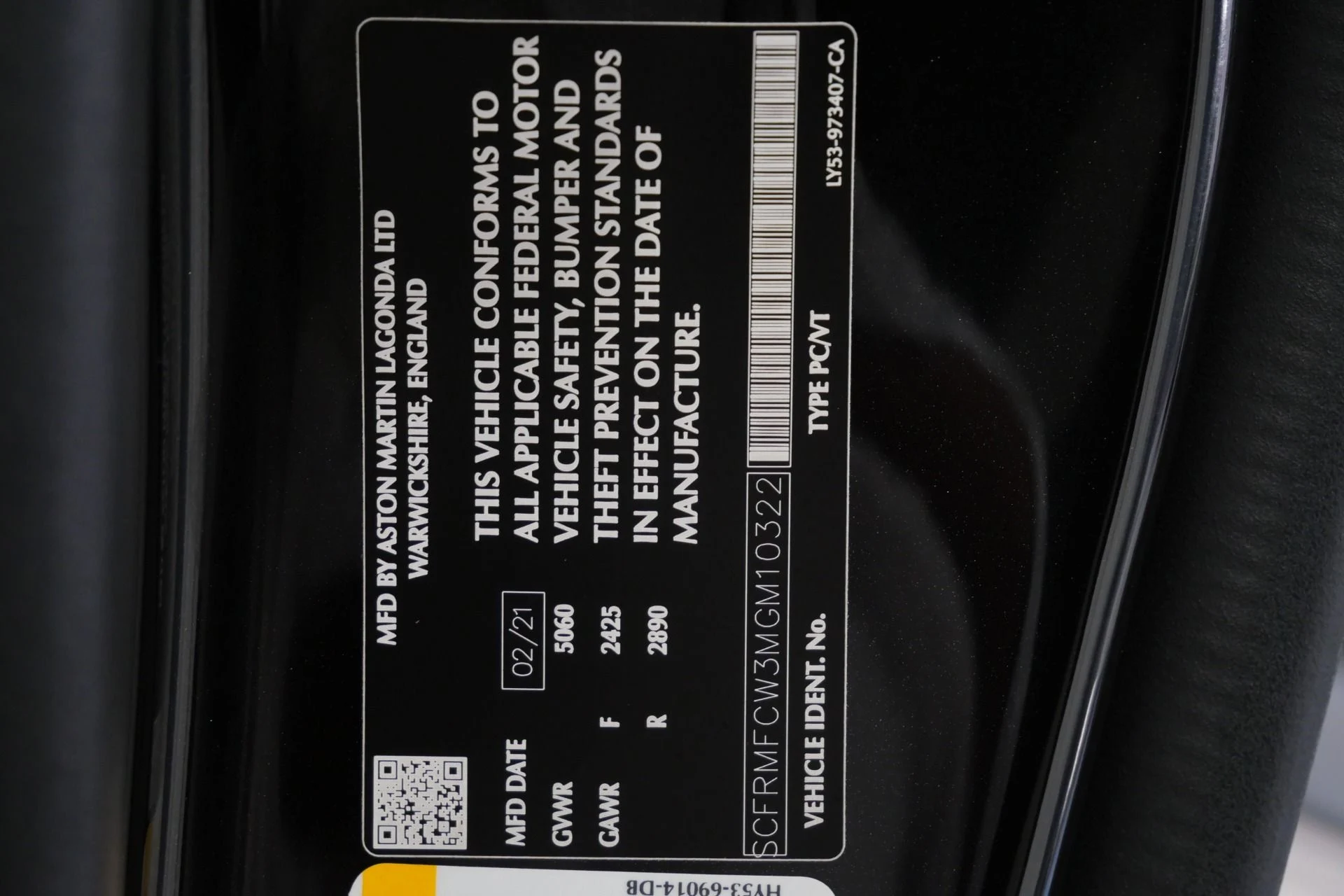 mph018_1205584329_Used_2021_Aston_Martin_DB_11_Volante_1760108226_9dde1f709c
