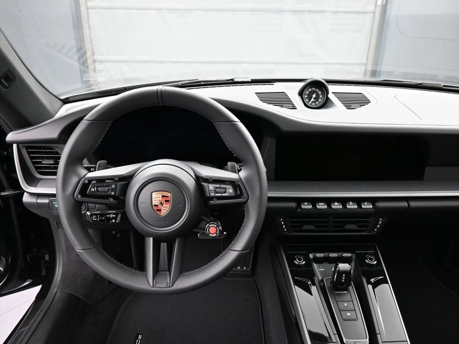 mph018_1218680663_image_18_0931f9efbc