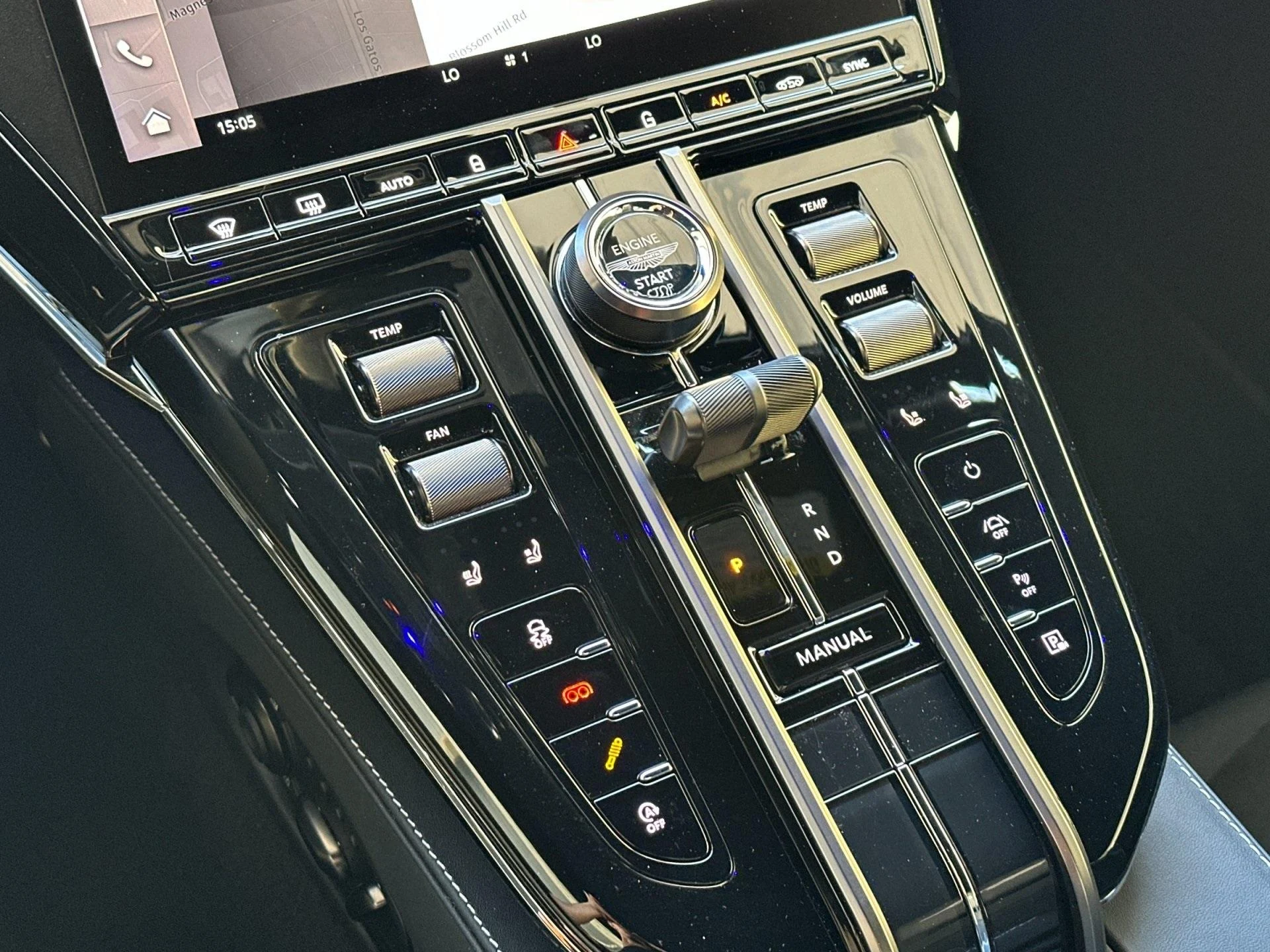mph018_1220184195_New_2025_Aston_Martin_Vantage_Base_1747424408_2e452ccad7