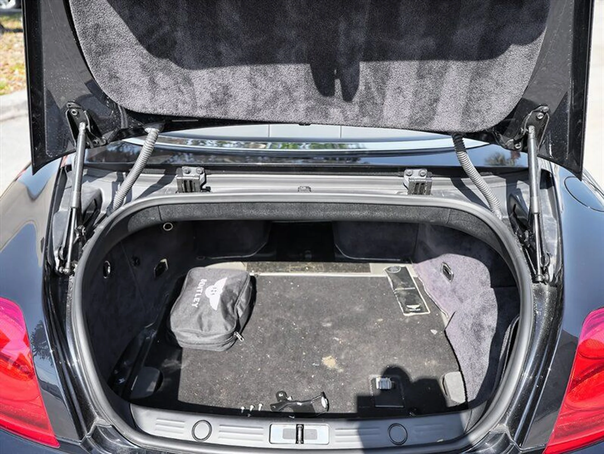 mph018_1225068639_0a342c0265_800_dd18950427