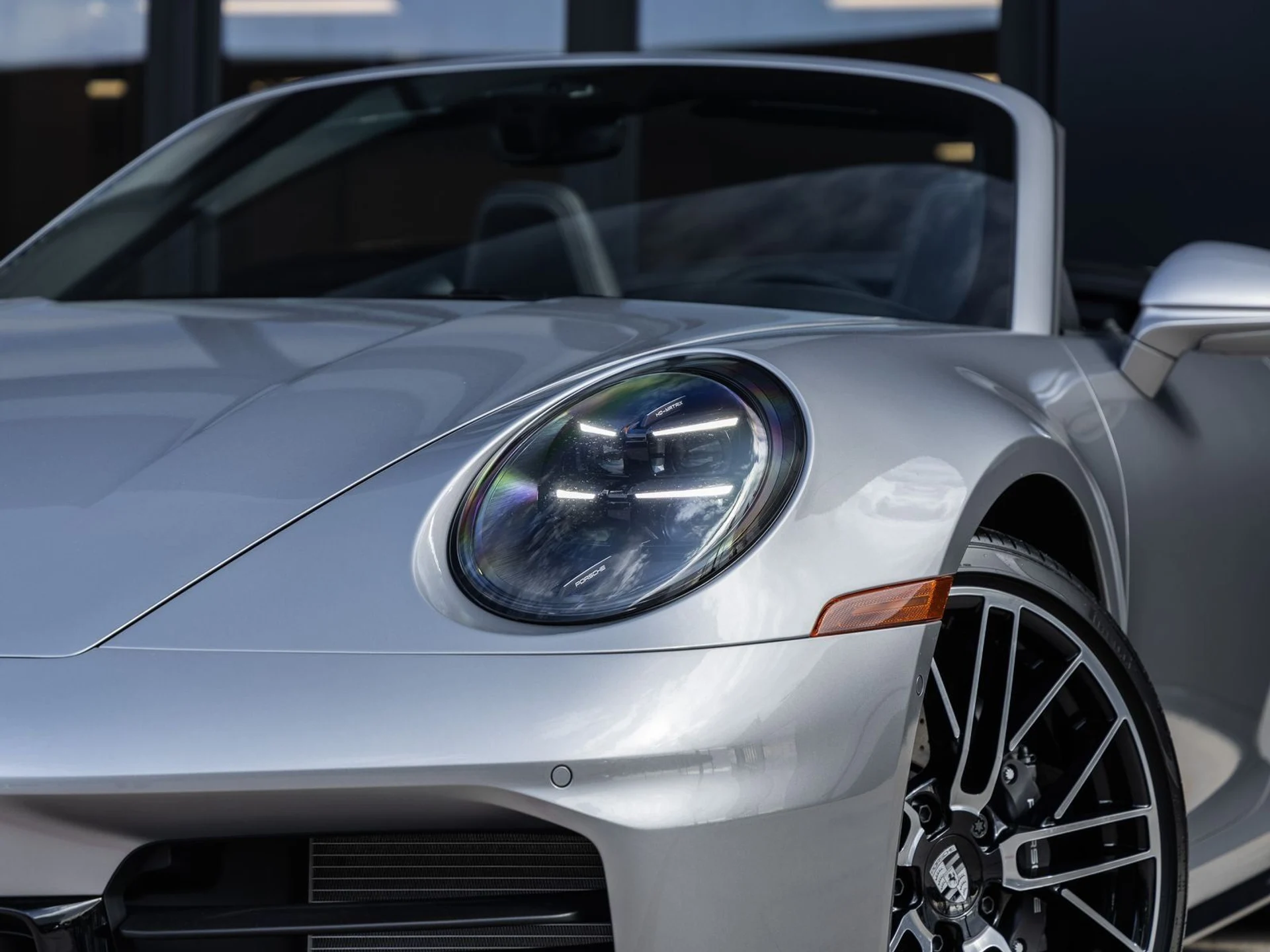 mph018_1225375837_19_57bfc9cf8b