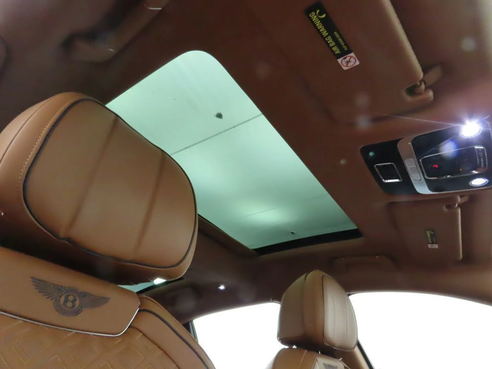 mph018_1226069646_used_2021_bentley_flying_spur_v8sedan_8119_22952402_19_1024_82d68297c0