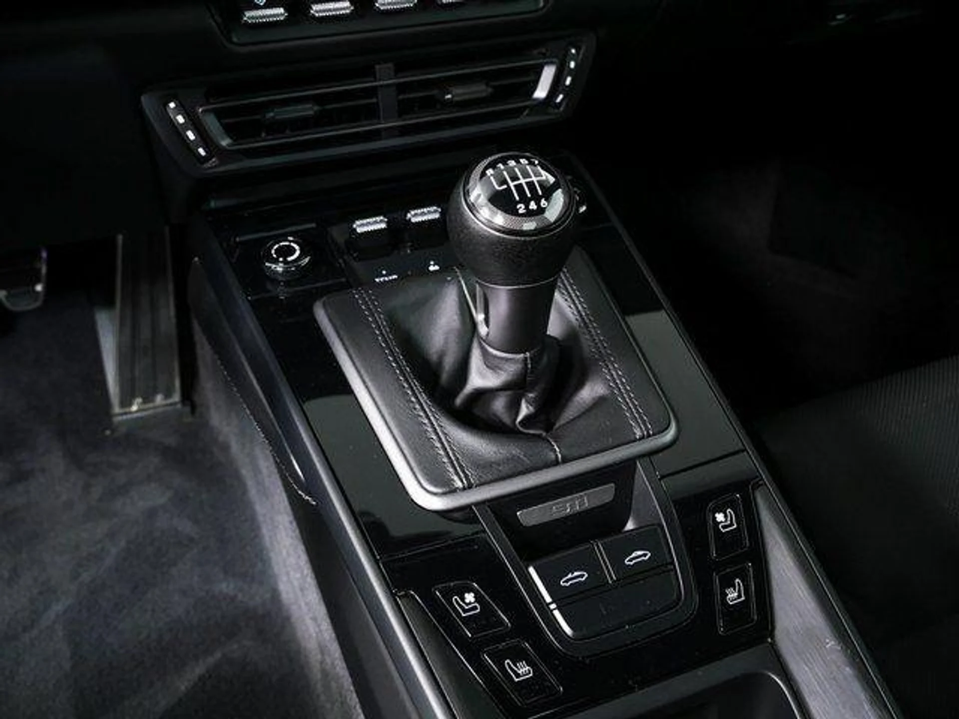 mph018_1226266950_Oe_L8_PK_Et_Q_Er_Xu_B_Lmwv_O3_O_Ru6fr_E_f28a4c65eb