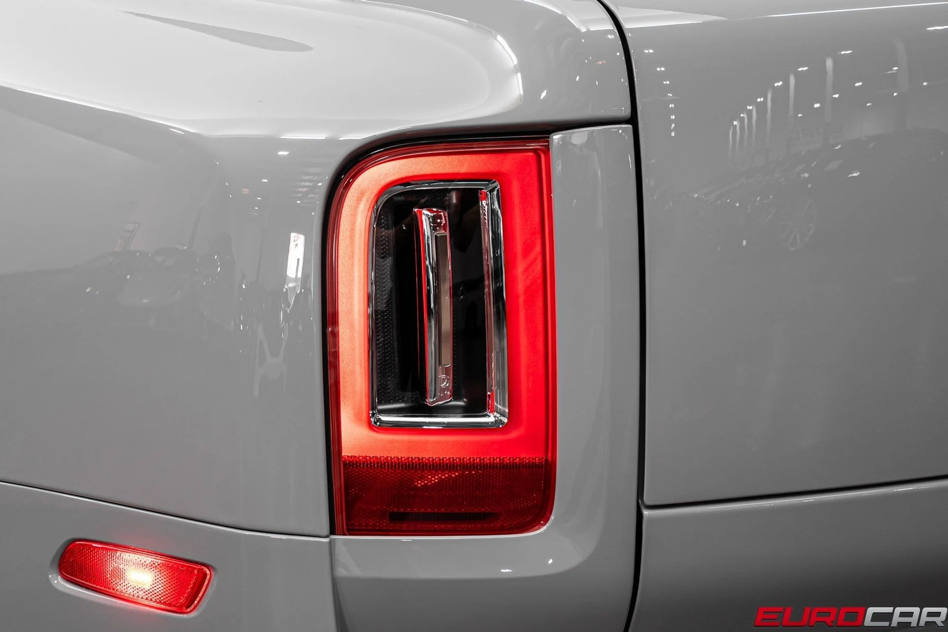 mph018_1226439418_image_19_ace54abba2