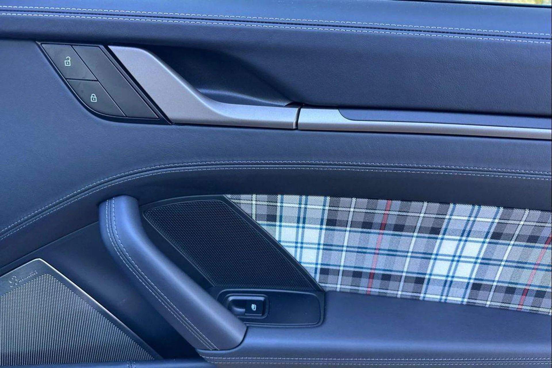 mph018_1227305442_uz_KAXM_7_Jamc8k_U_Ac7bym_Wir4e_DE_b72dc00b6b