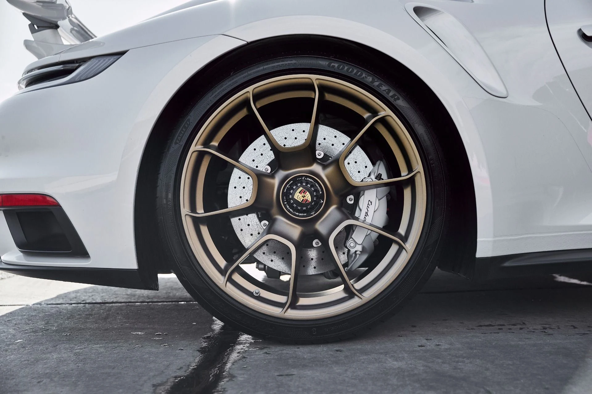 mph018_1228864905_Used_2024_Porsche_911_Turbo_S_1767838700_bc9d006dd2