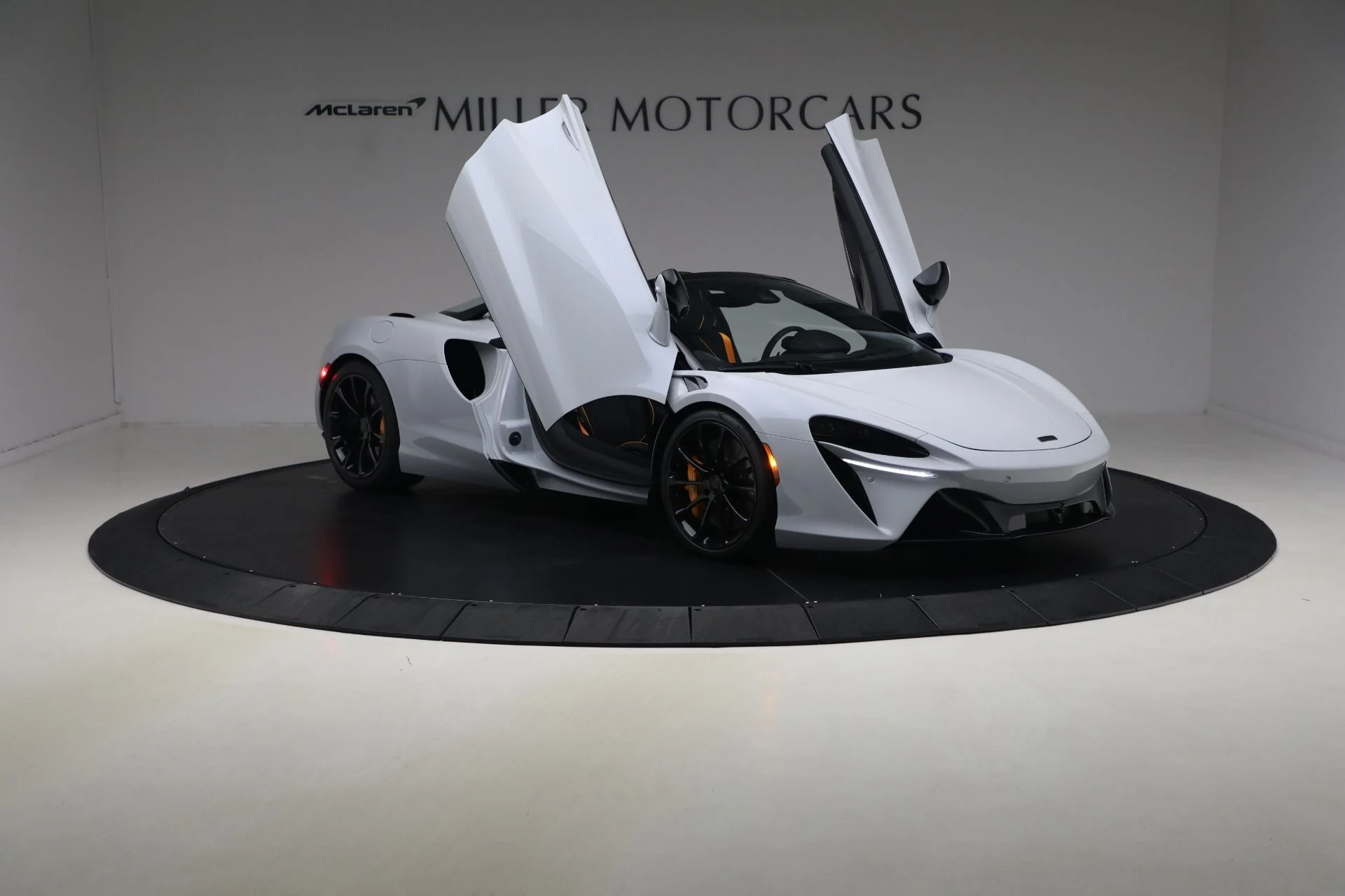 mph018_1229288713_New_2026_Mc_Laren_Artura_Spider_Vision_6473d4c188