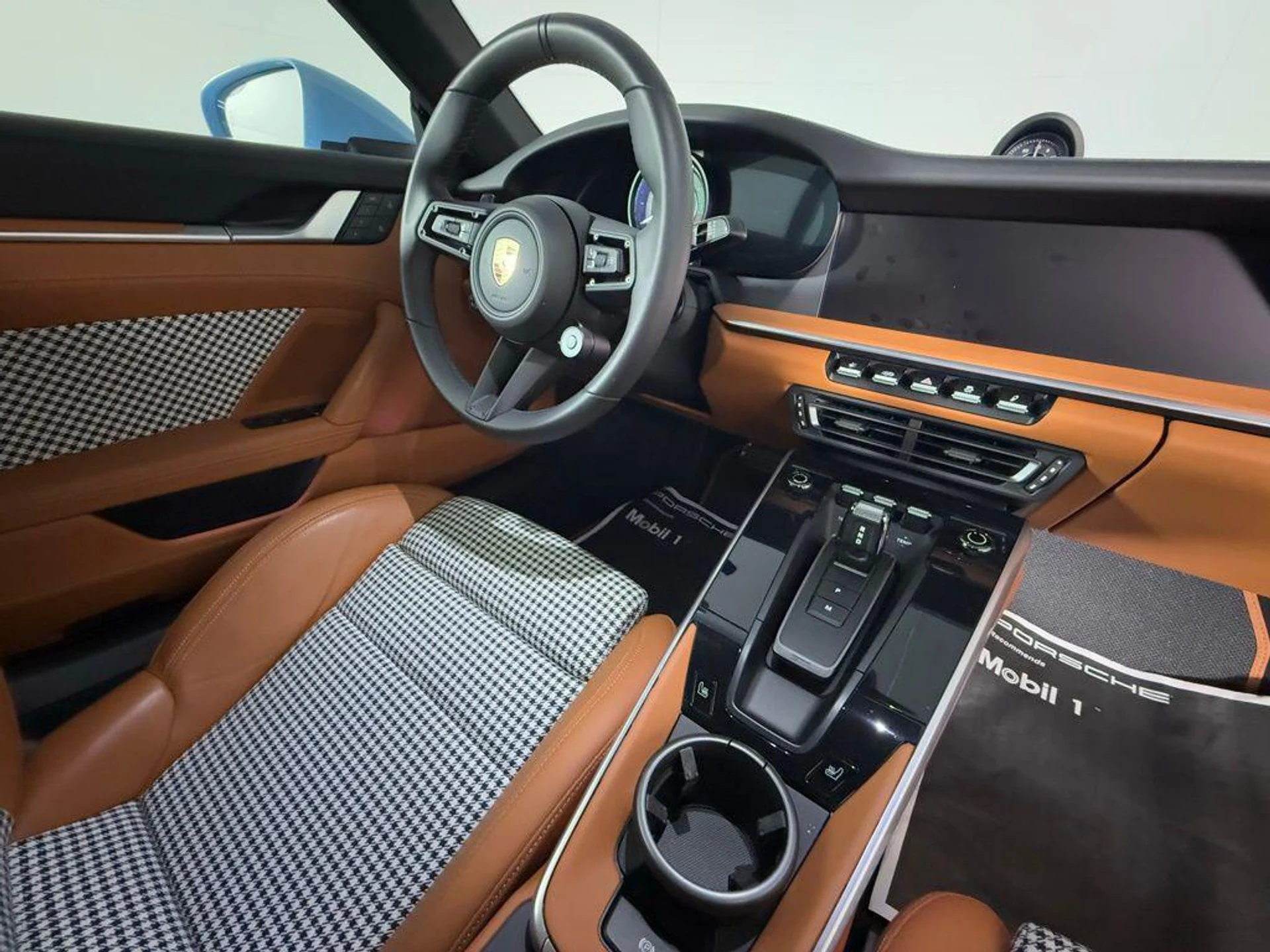 mph018_1232384964_G1z_TZX_Cl_XI_9_Q_Xb_R_Pls9g_M_Napxsc_8c33915396