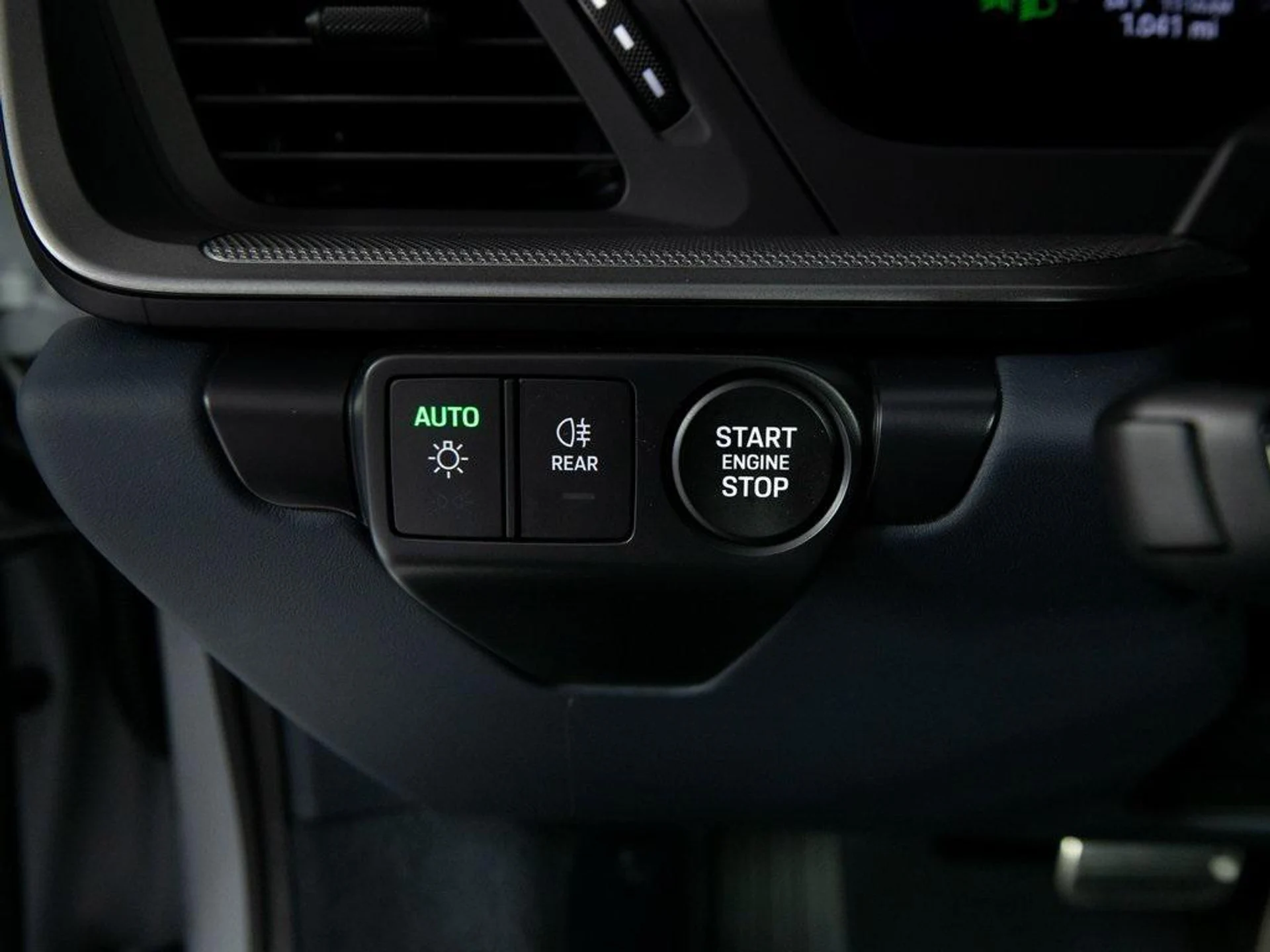 mph018_1233850106_q_M_Zf_Lh_WM_e_ht_Mwg_Um_EG_Iy_But_KI_ca36ffa75f