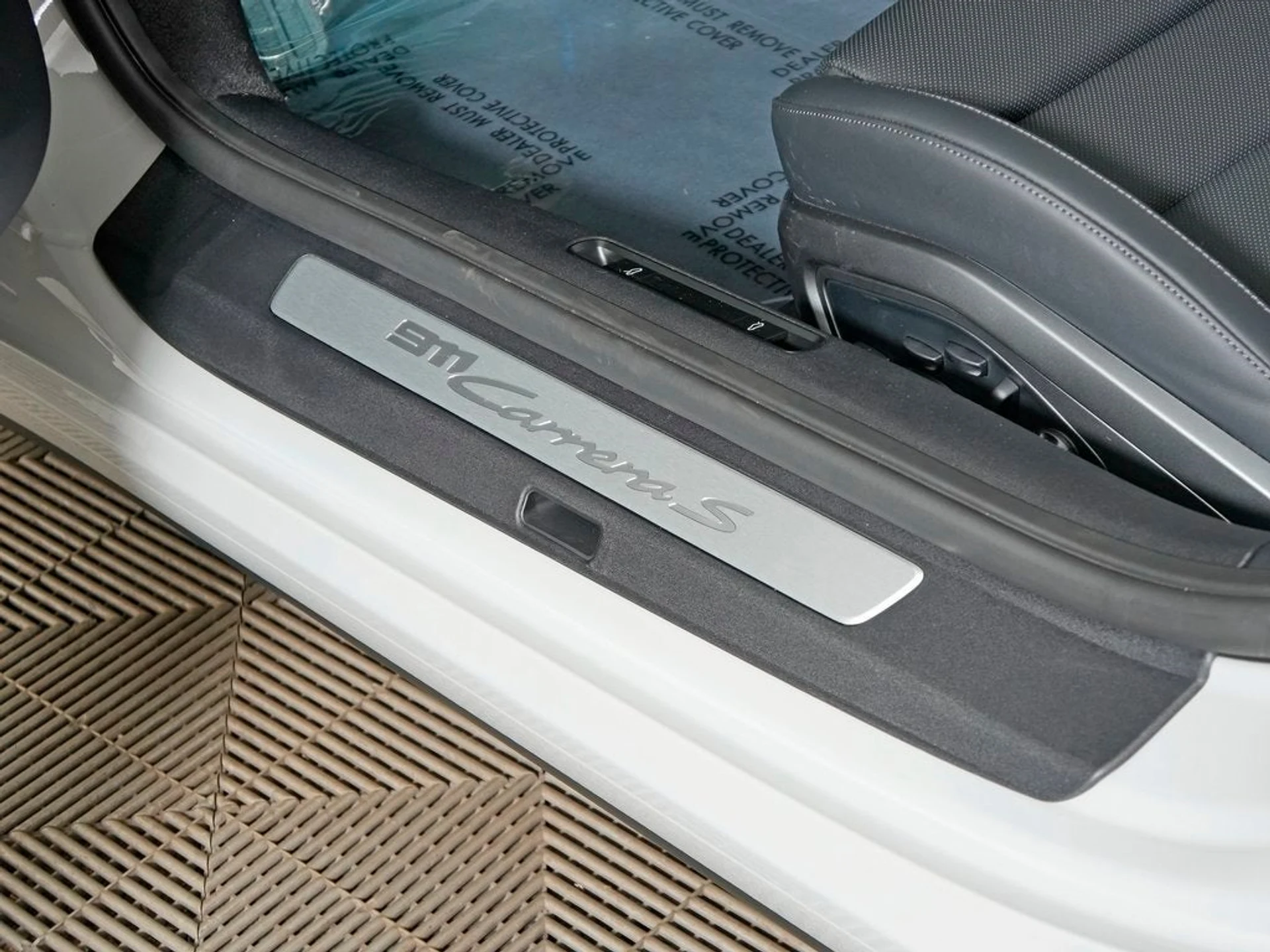 mph018_1237716715_19_902cfcf6e3