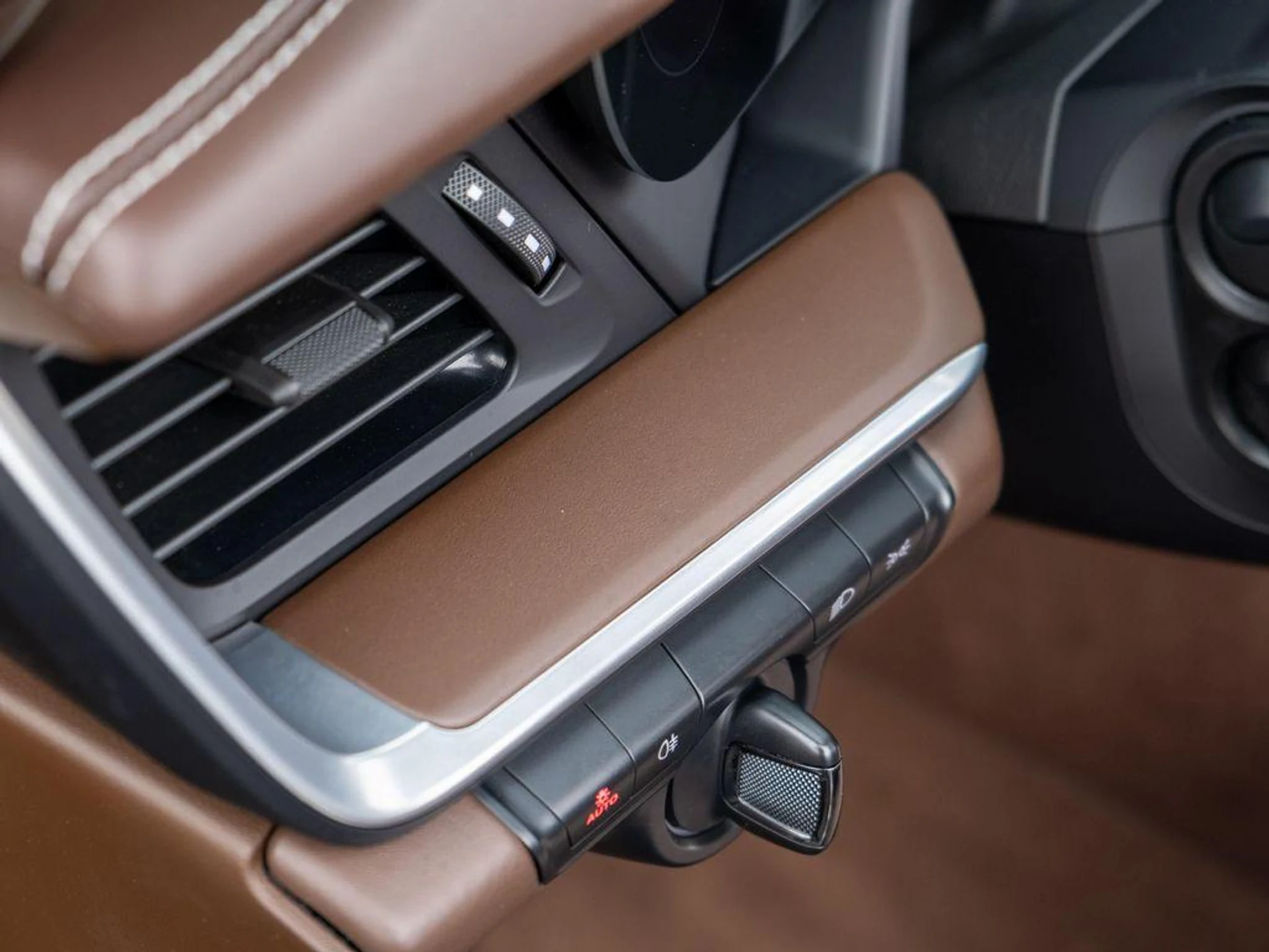 mph018_1243124152_u_ZBLXEL_Sbnj_CD_6_Ih_Sk_Ude_Bknxb_U_5f4f357d78