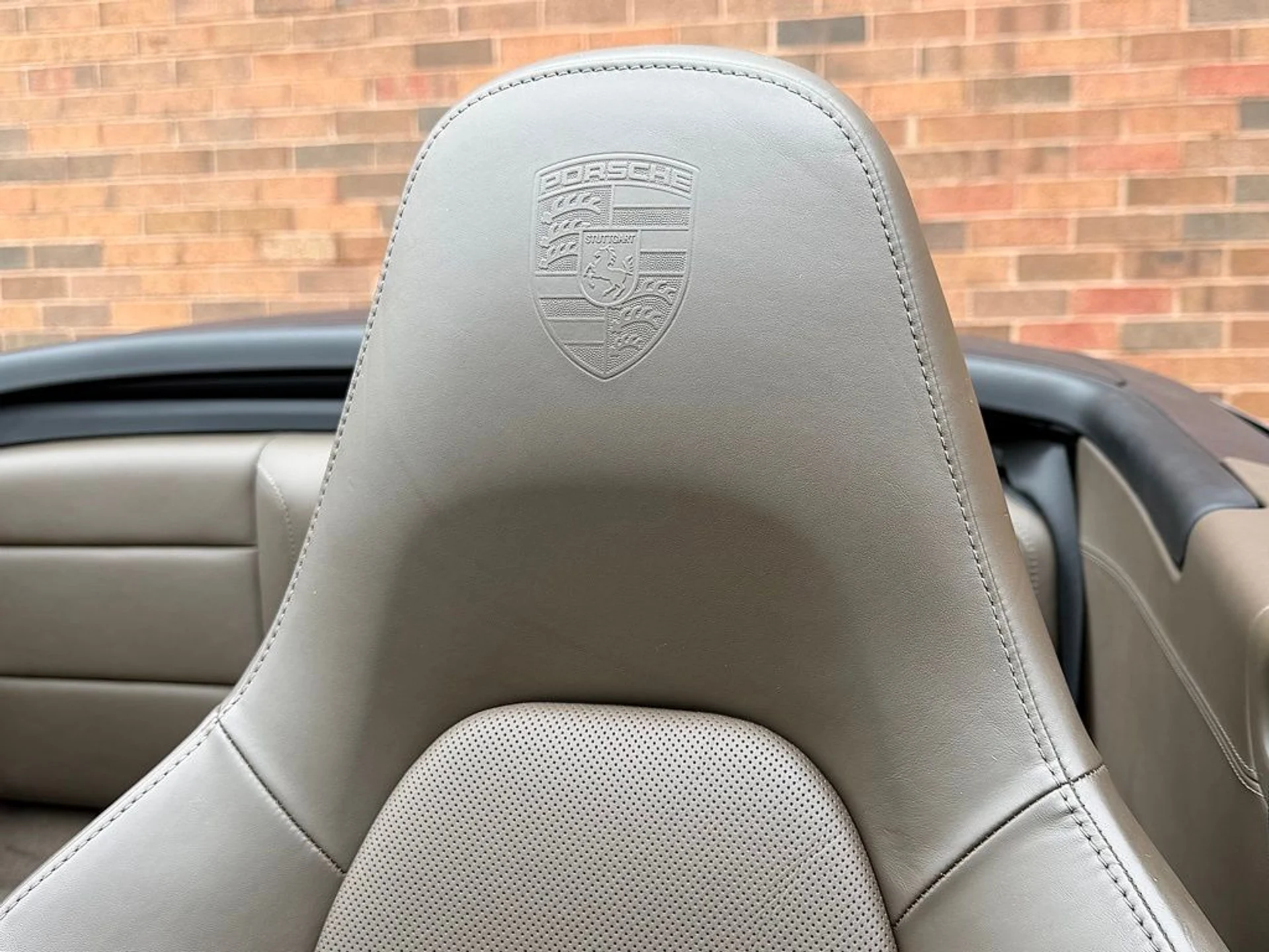 mph018_1244484699_8728953e8e9a77fe382861a8fb99479cx_e2acef9a1a