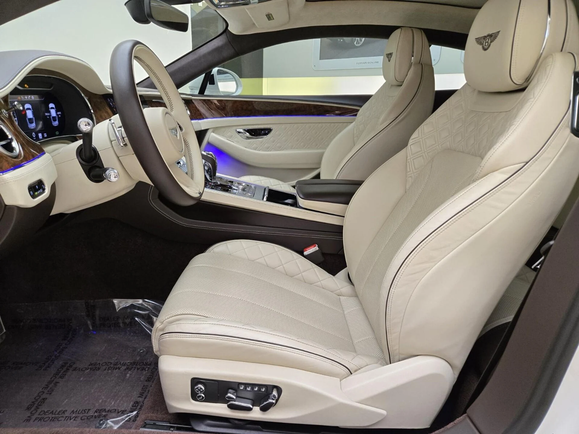 mph018_1248894291_Used_2022_Bentley_Continental_GT_V8_1763539404_33e44d9e4e