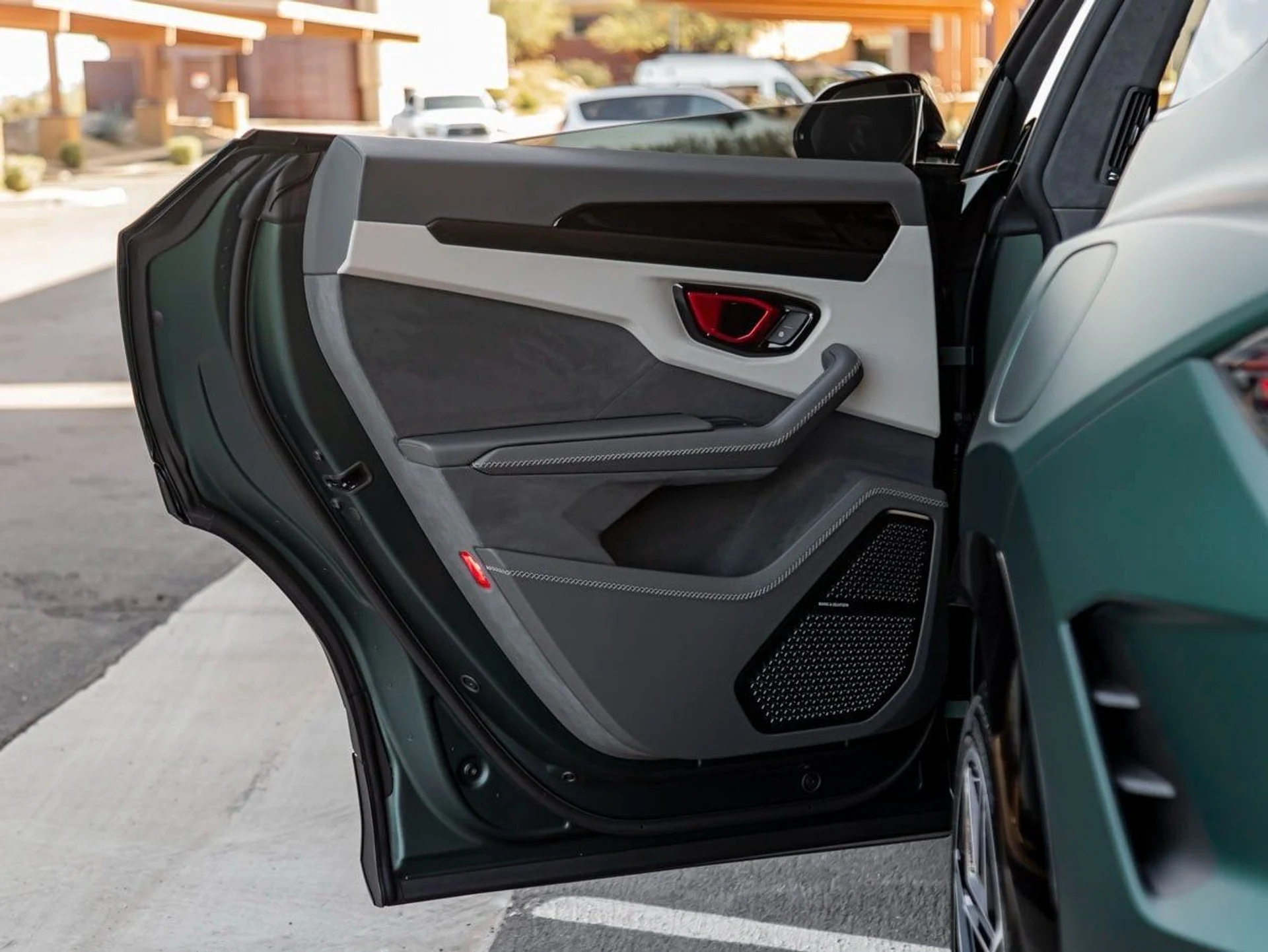 mph018_125184736_19_7c66442748