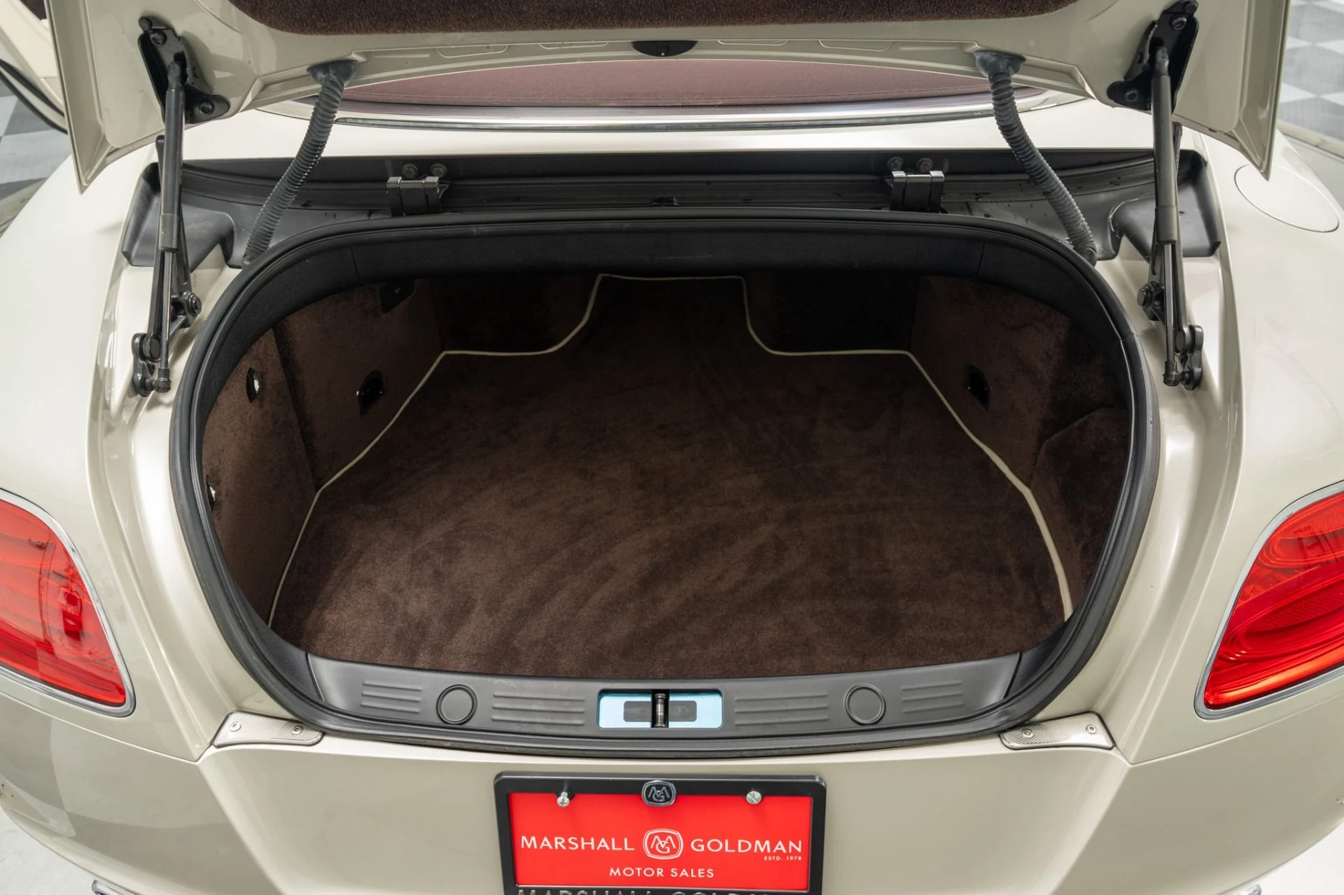 mph018_1257342551_Used_2014_Bentley_Continental_GTC_Speed_Low_Miles_Extended_Veneers_Classic_Color_Combination_1785352164_8423b2b42f