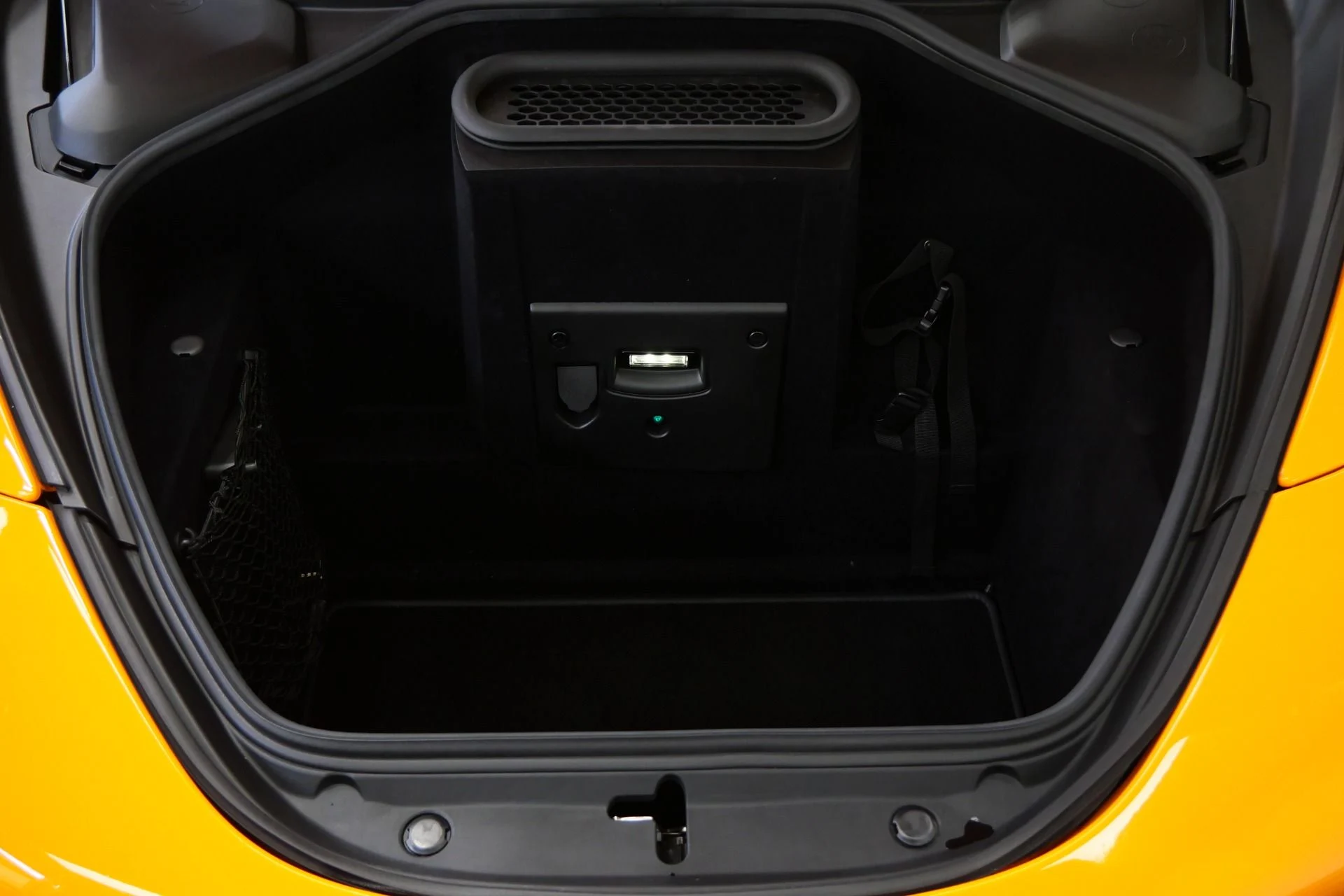 mph018_1260328742_Used_2022_Mc_Laren_720_S_Performance_Carbon_Packs_1_and_2_Performance_Plus_Pack_1773682394_373ecc514e