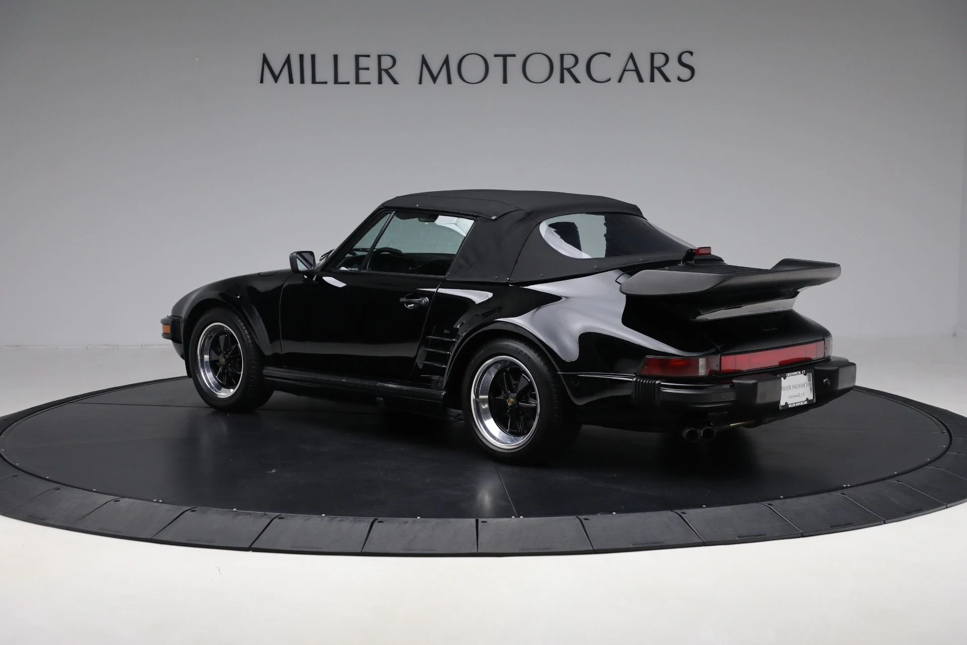 mph018_1267581374_Used_1989_Porsche_911_Carrera_Turbo_961518e60b
